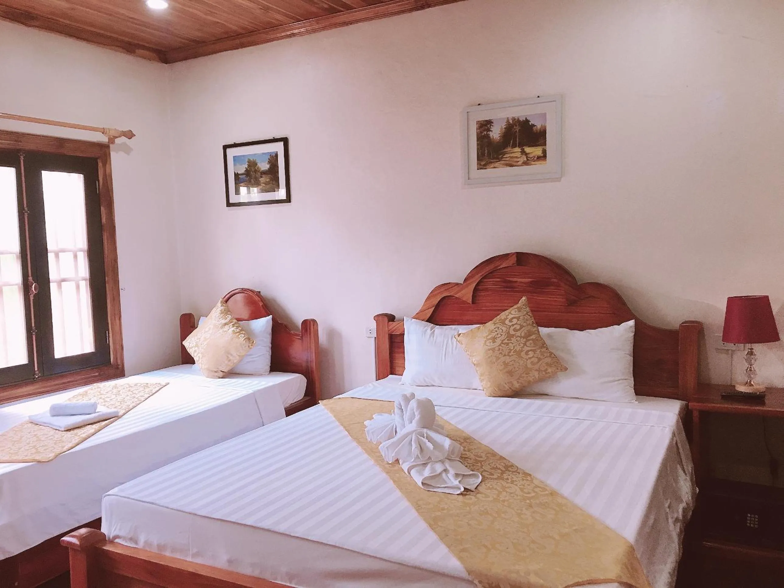 Photo of the whole room, Bed in Elephant Boutique Hotel