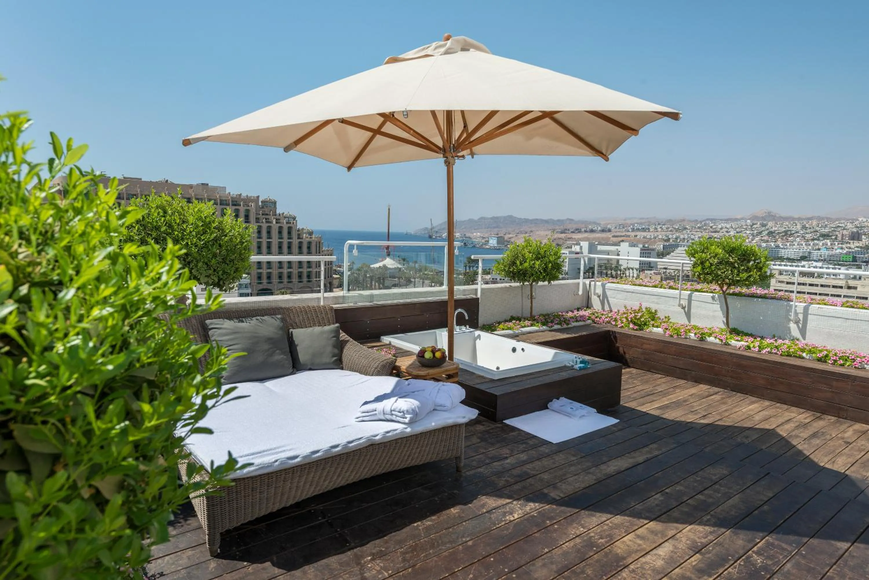 King Solomon by Isrotel Collection