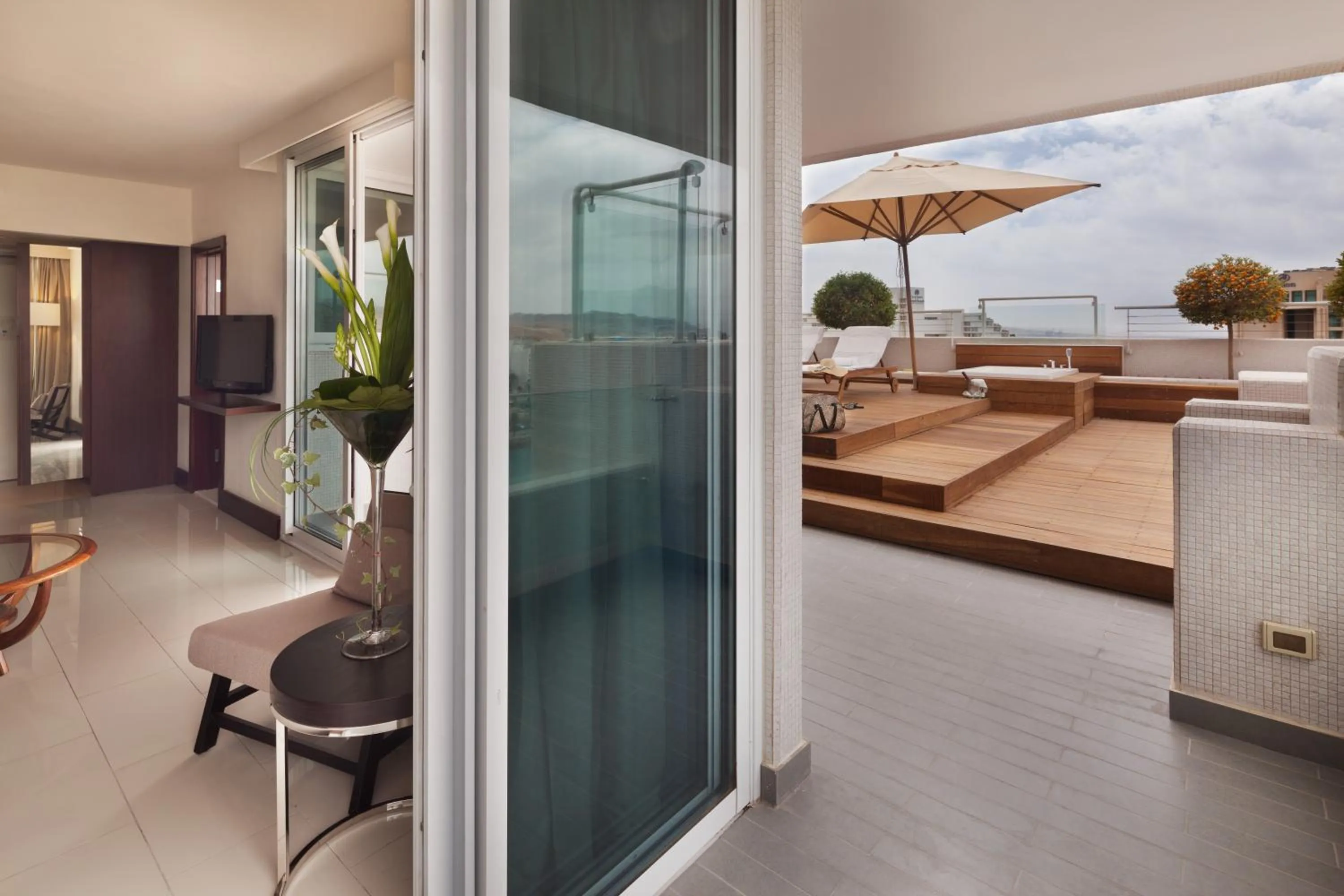 King Solomon by Isrotel Collection