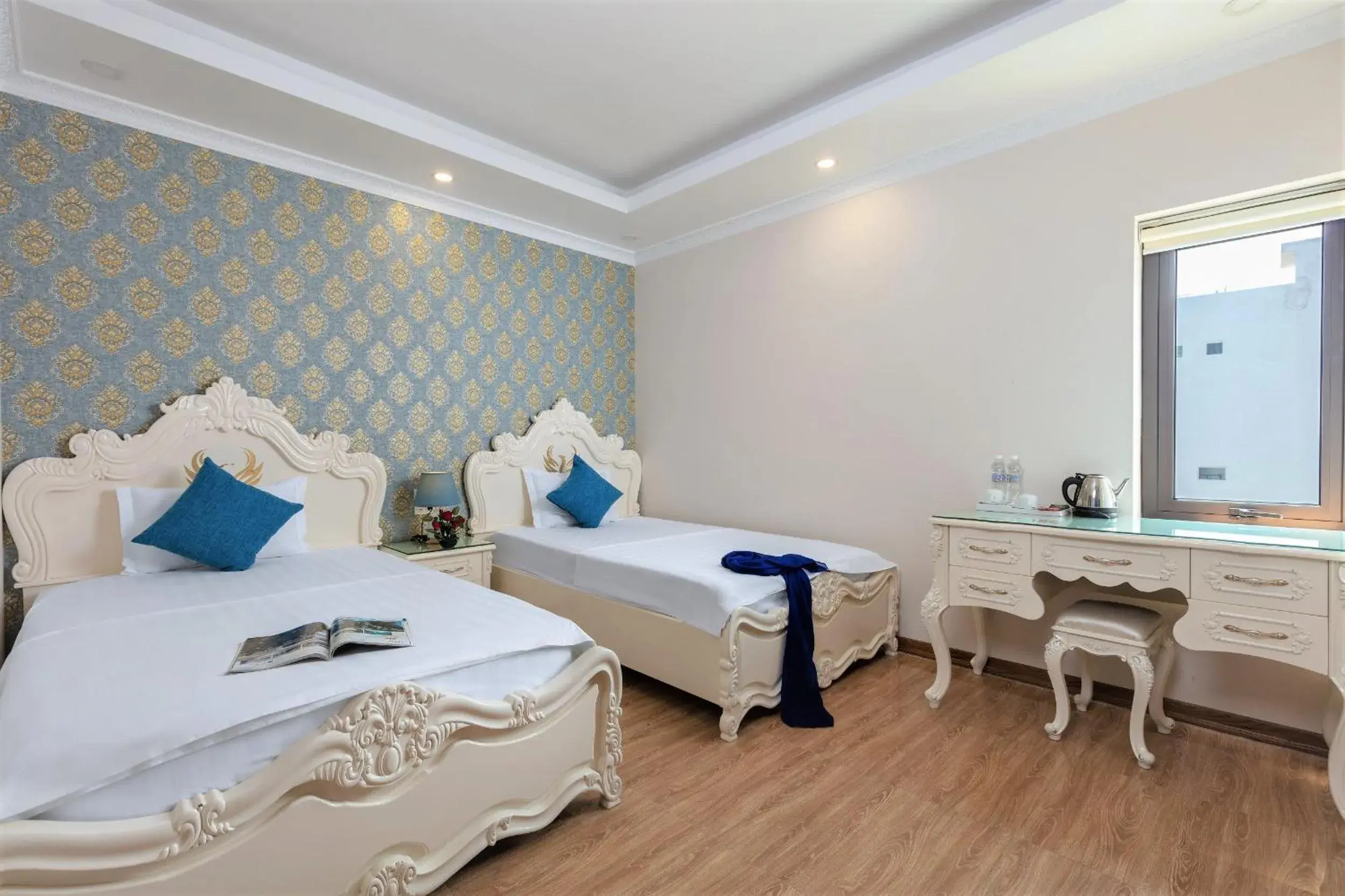 Deluxe Twin Room in Phoenix Hotel Ha Long Deluxe Twin Room in Phoenix Hotel Ha Long