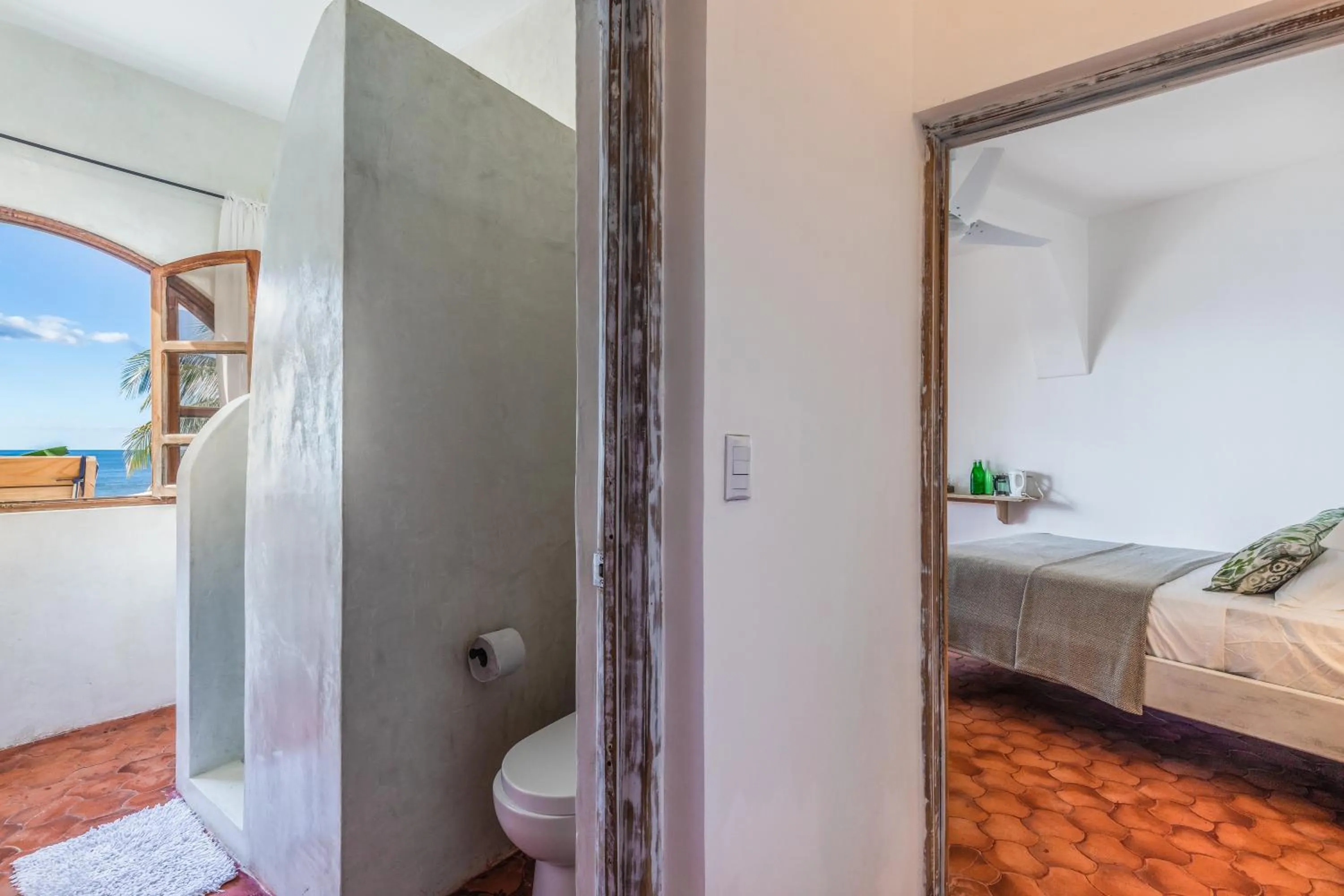 Bathroom, Bed in Nosara Beach Hotel