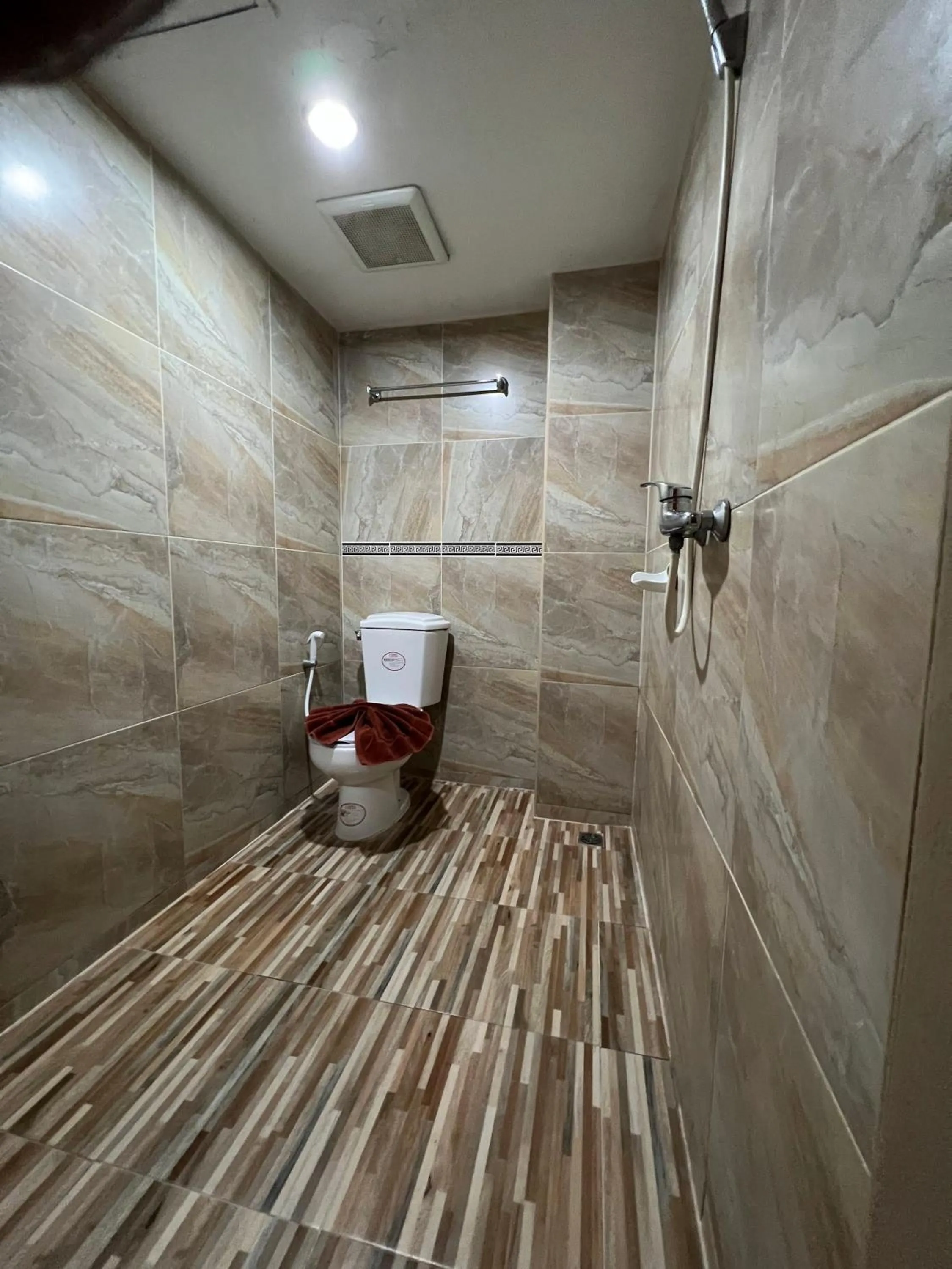 Bathroom in The Chilli by Golden Ray