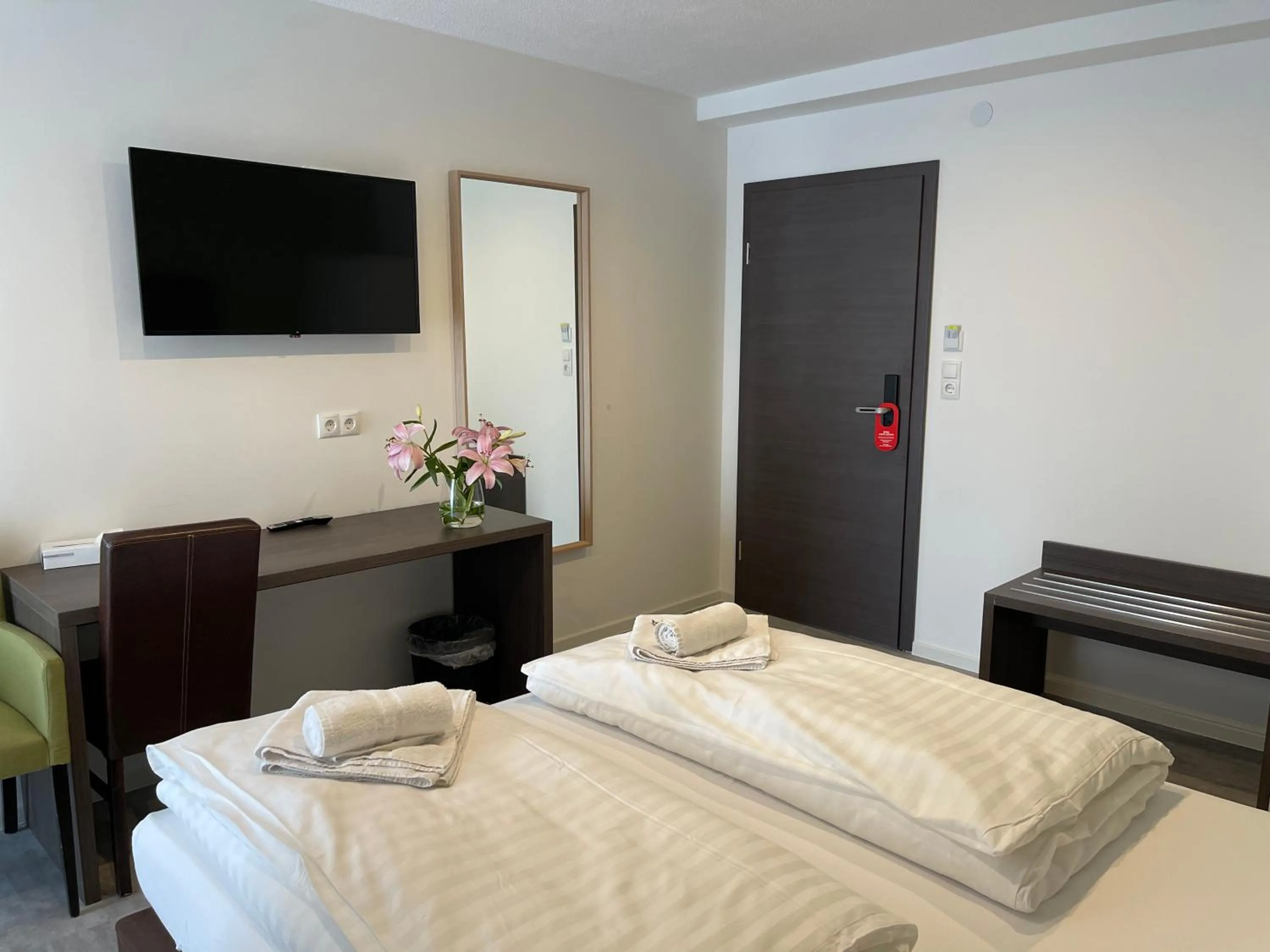 Bed in Hotel Wiesental Nähe Friedrichshafen