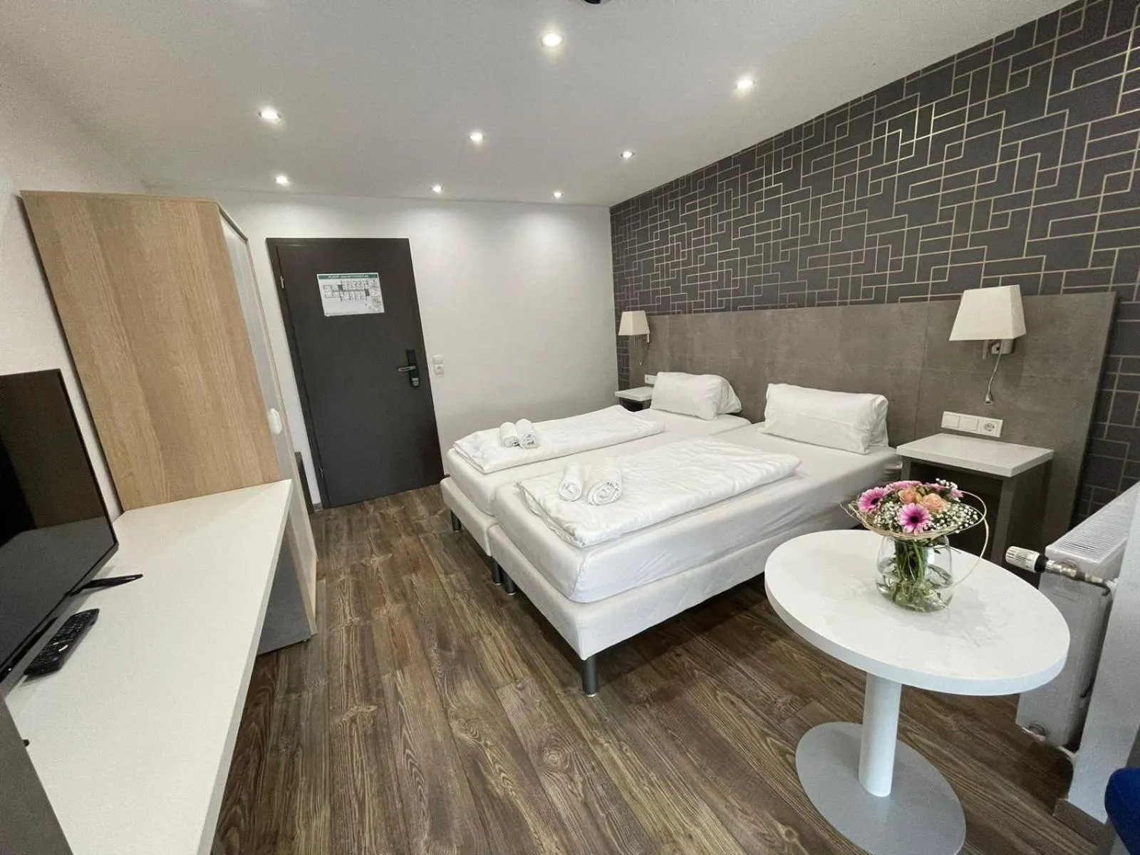 Bed in Hotel Wiesental Nähe Friedrichshafen