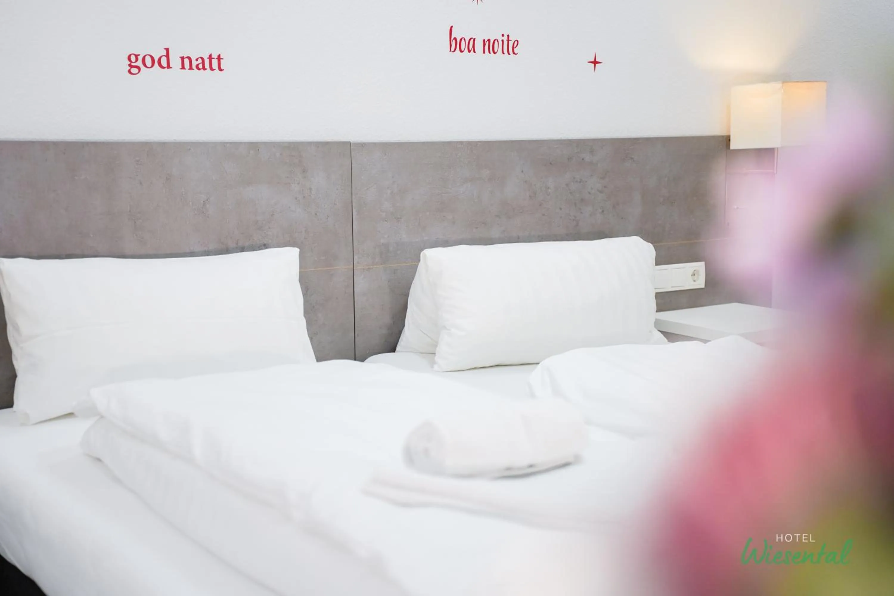 Bed in Hotel Wiesental Nähe Friedrichshafen