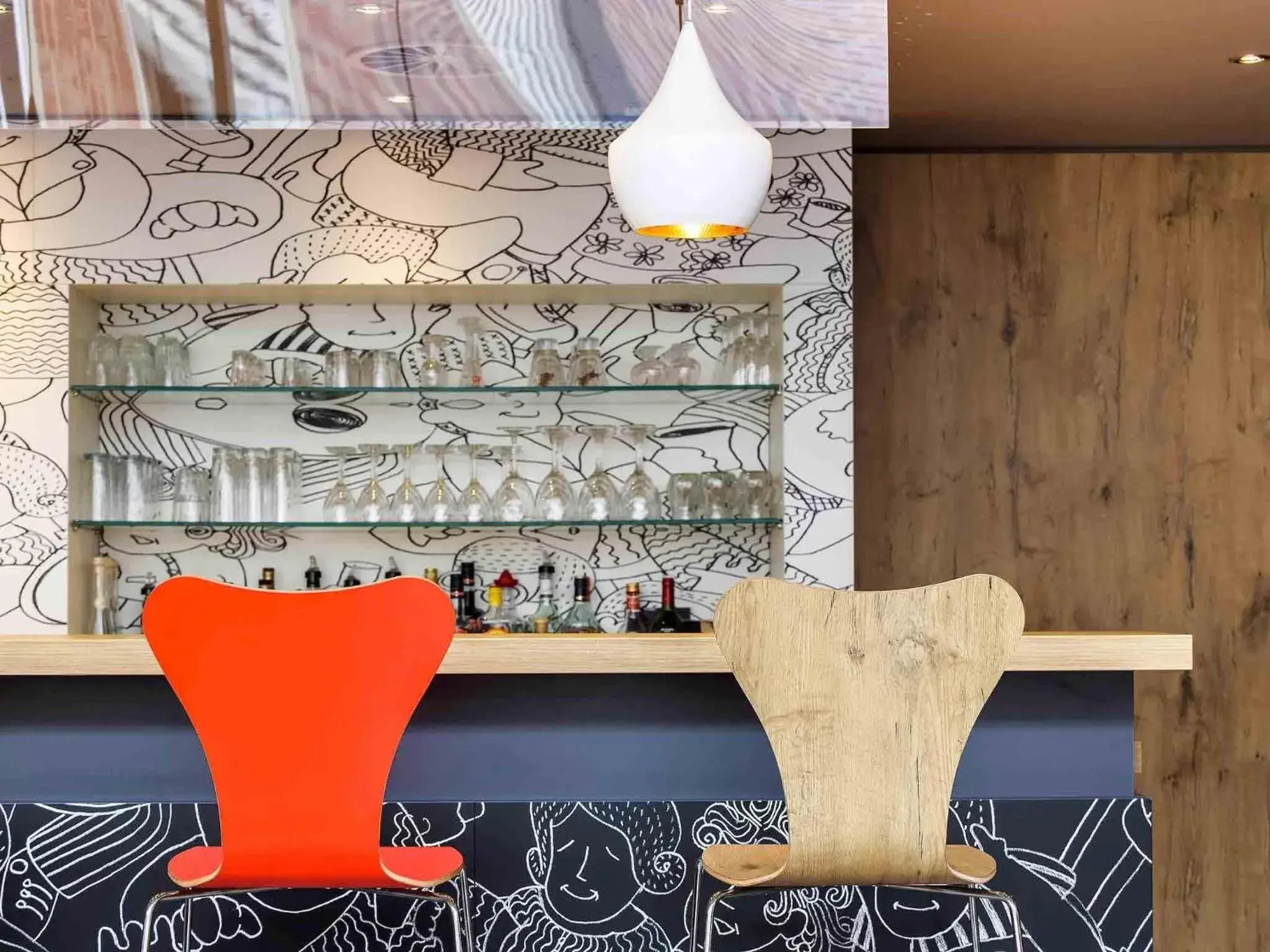 Lounge or bar in Ibis Münster City Lounge or bar in Ibis Münster City