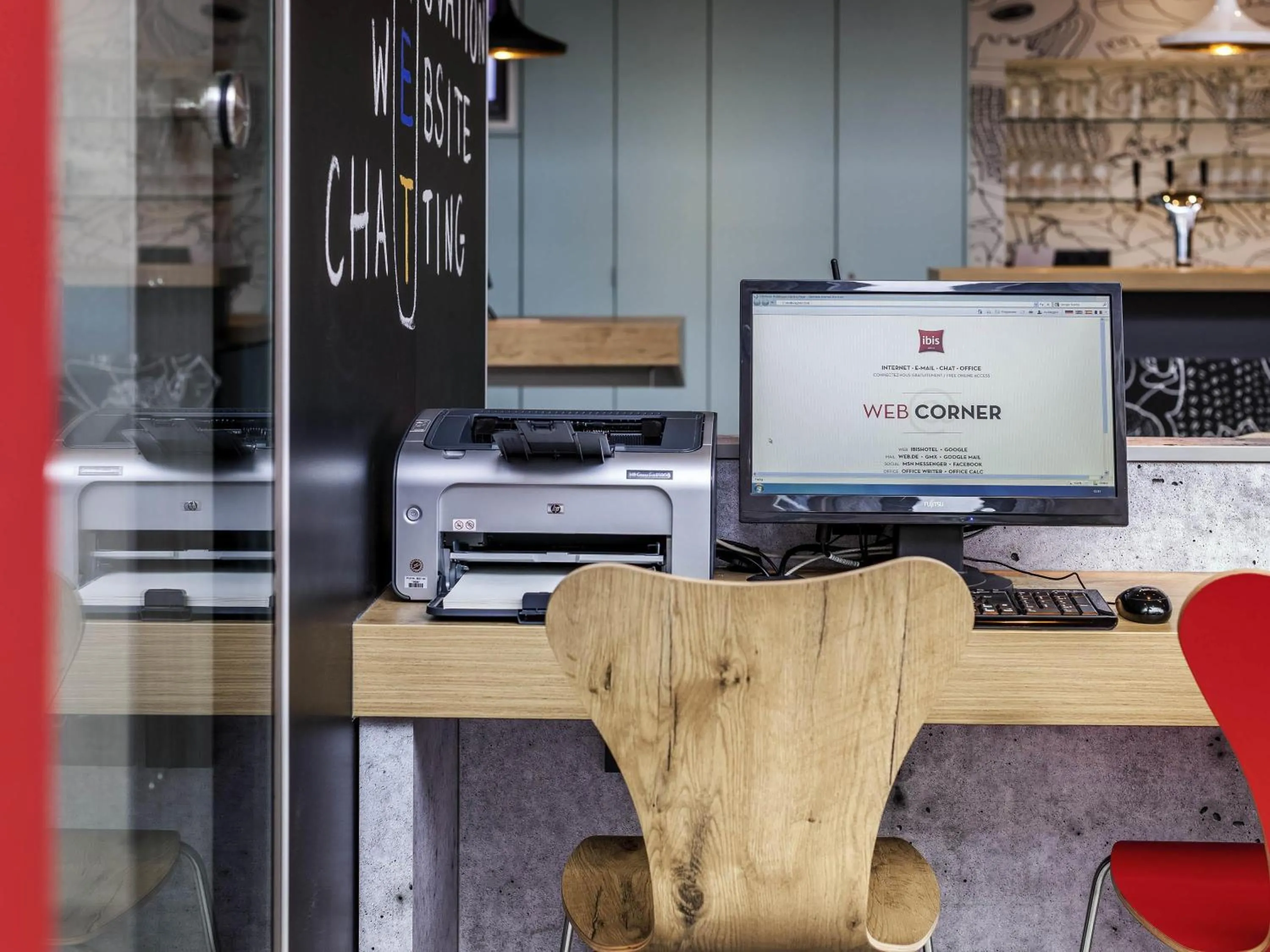 Lounge or bar in Ibis Münster City