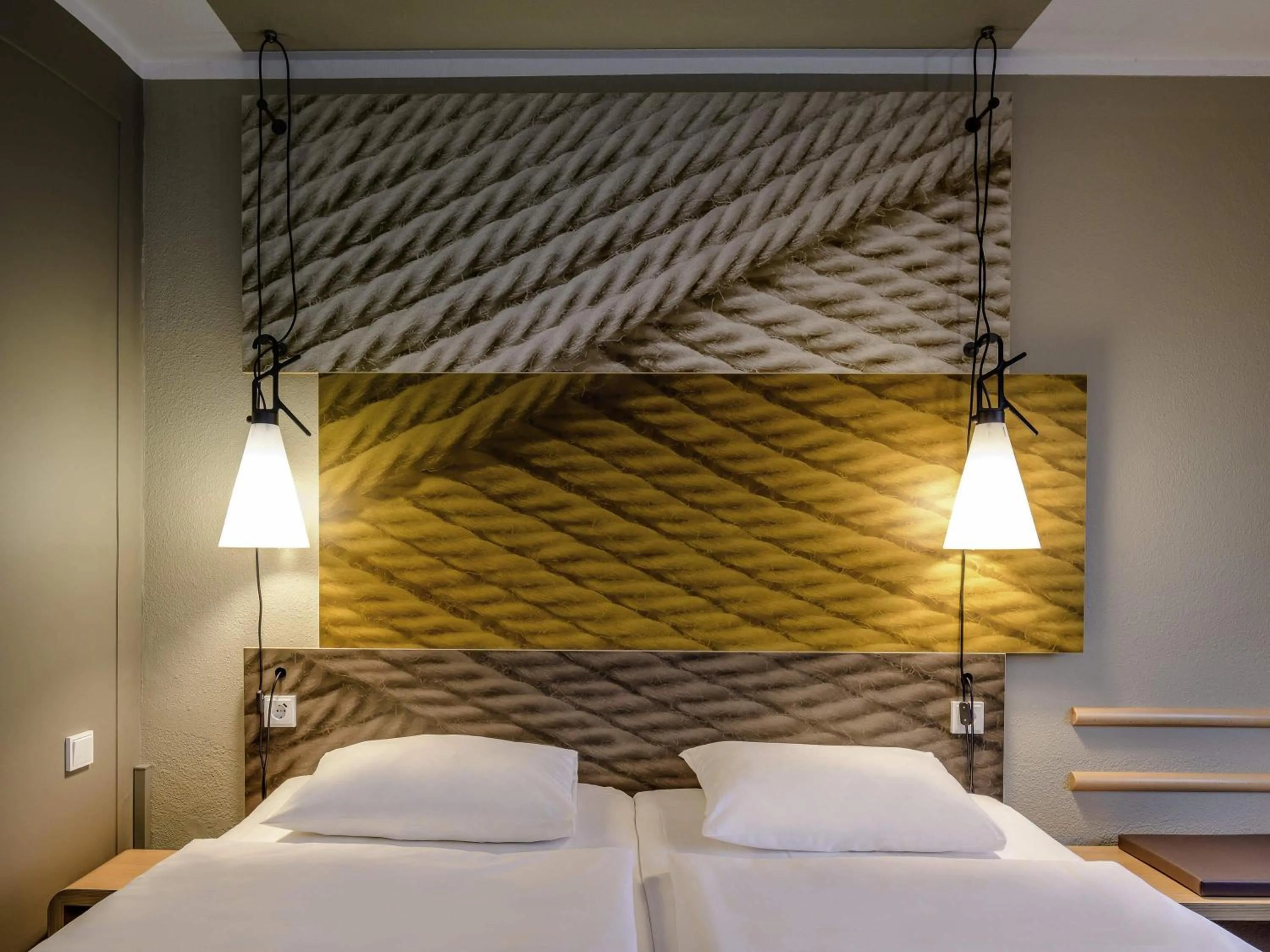 Bedroom, Bed in Ibis Münster City