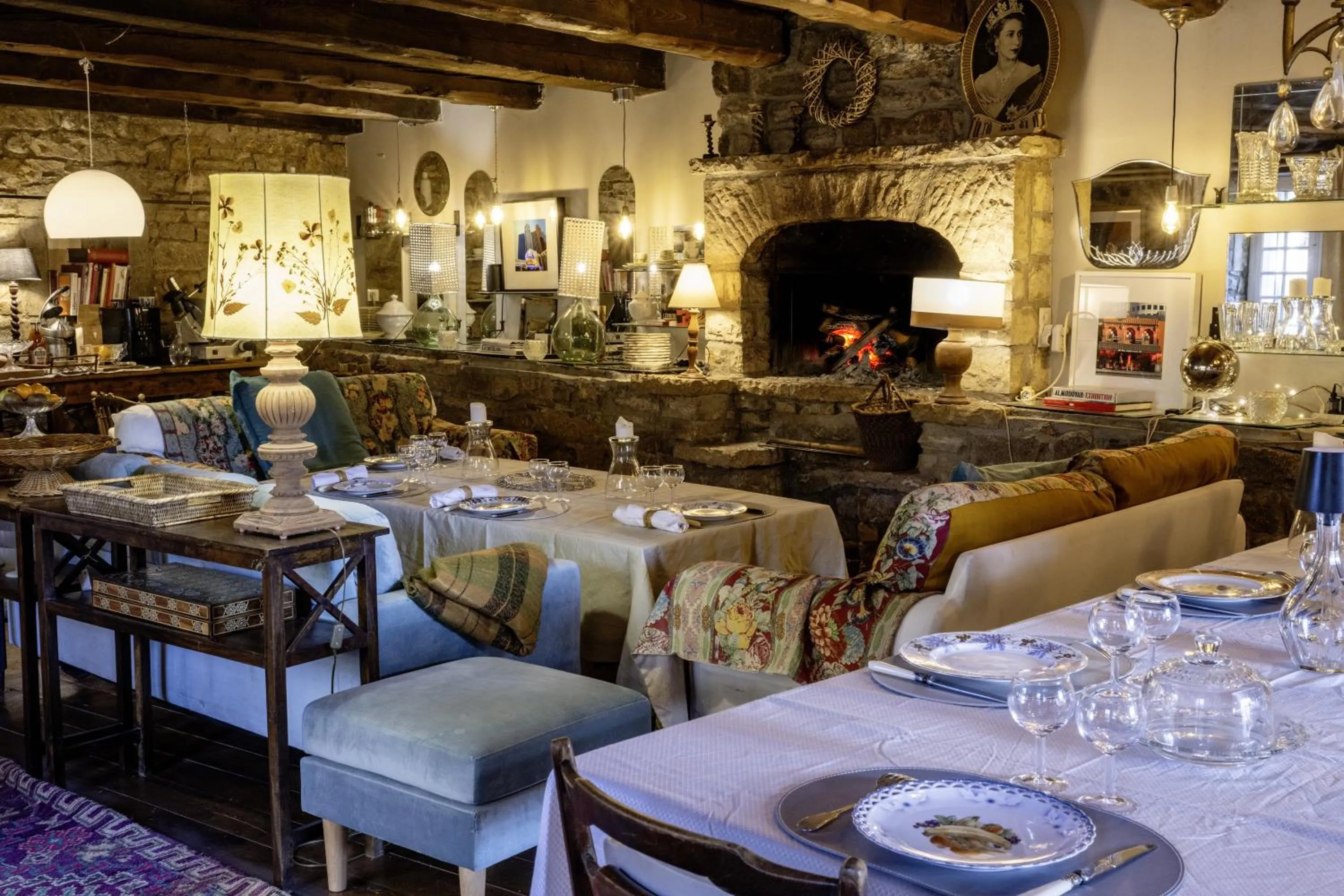 Meals in Maison d'Hôtes La Singulière