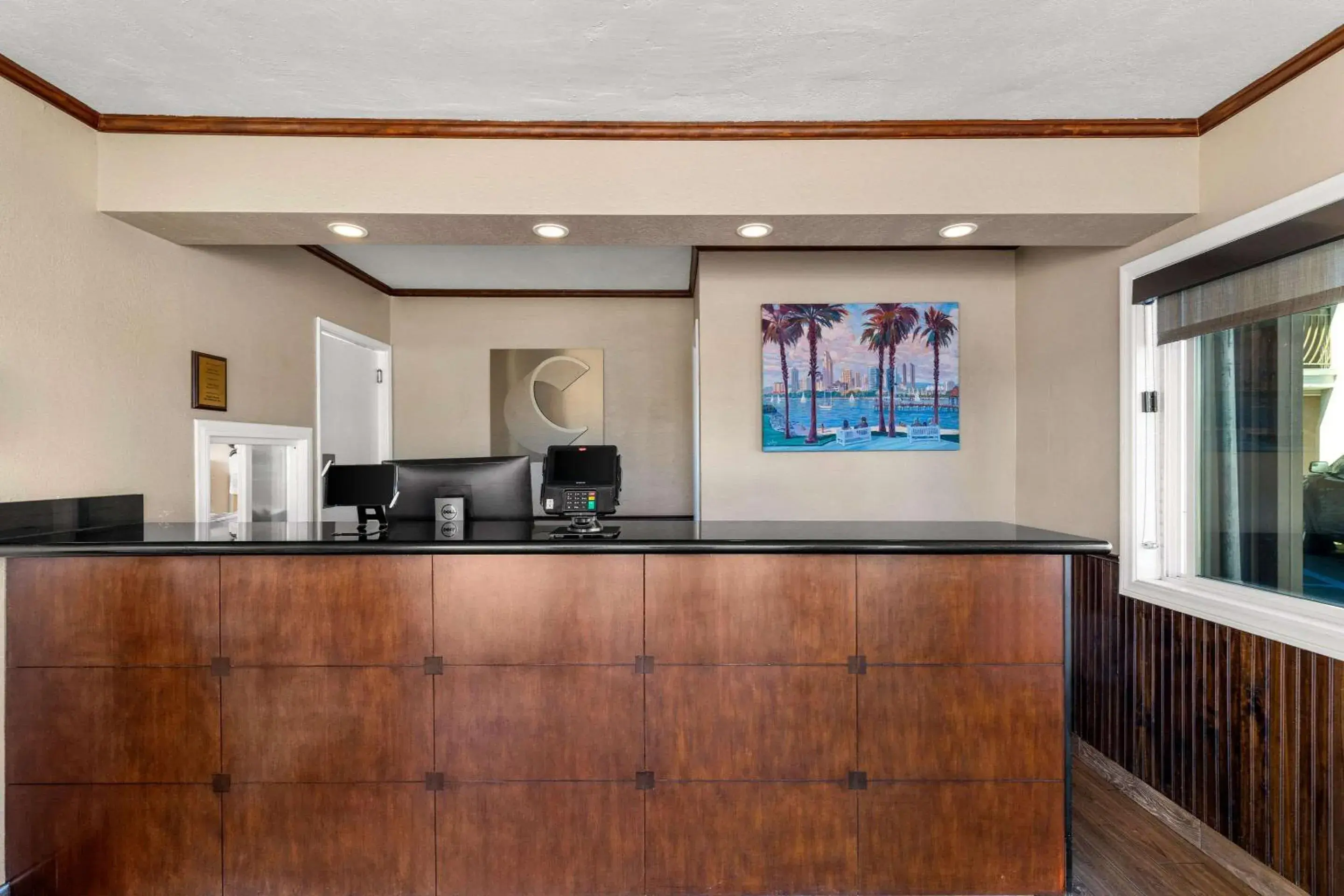 Lobby or reception in Comfort Inn San Diego Airport At The Harbor Lobby or reception in Comfort Inn San Diego Airport At The Harbor