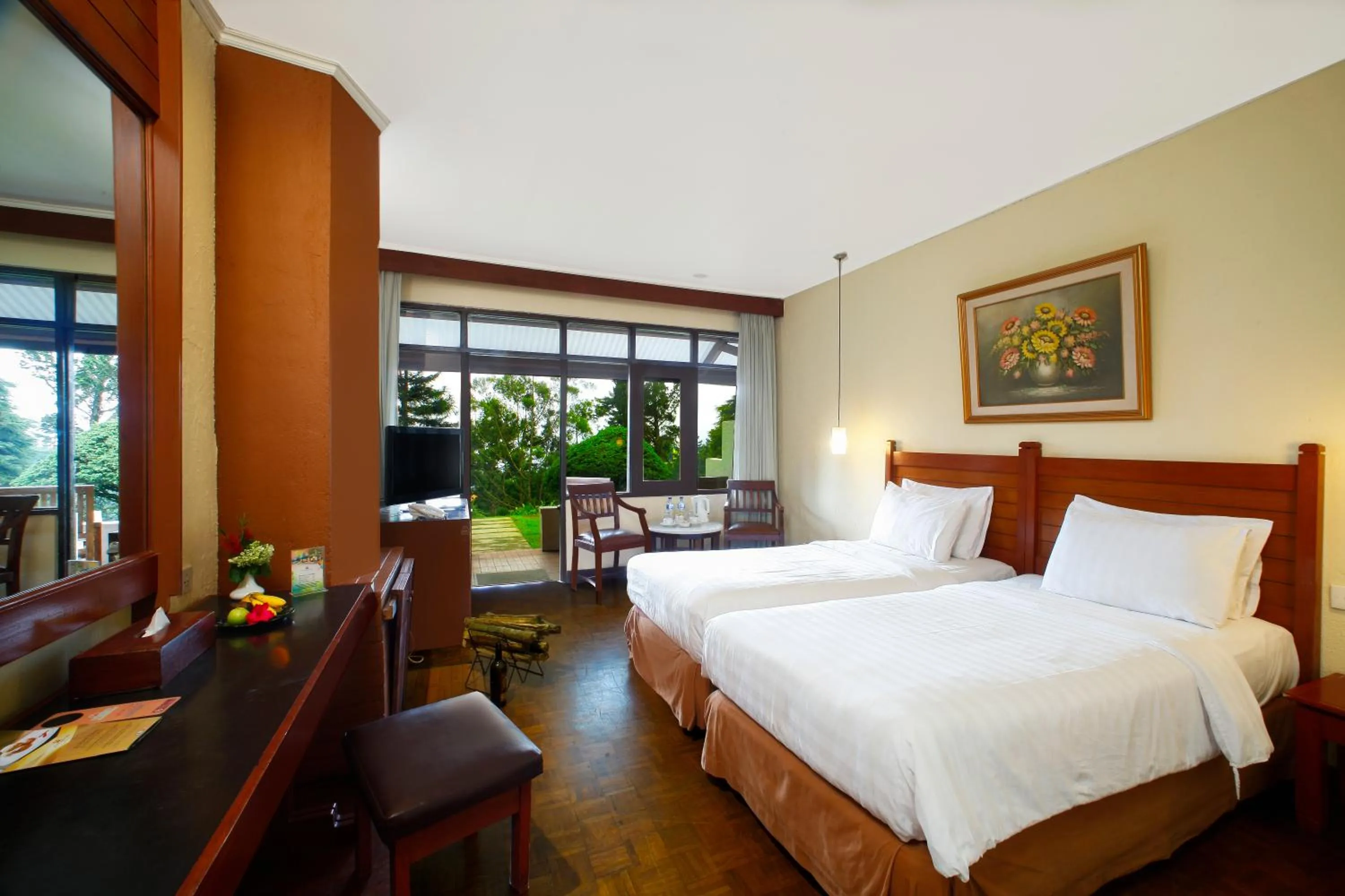 Photo of the whole room, Bed in Puncak Pass Resort
