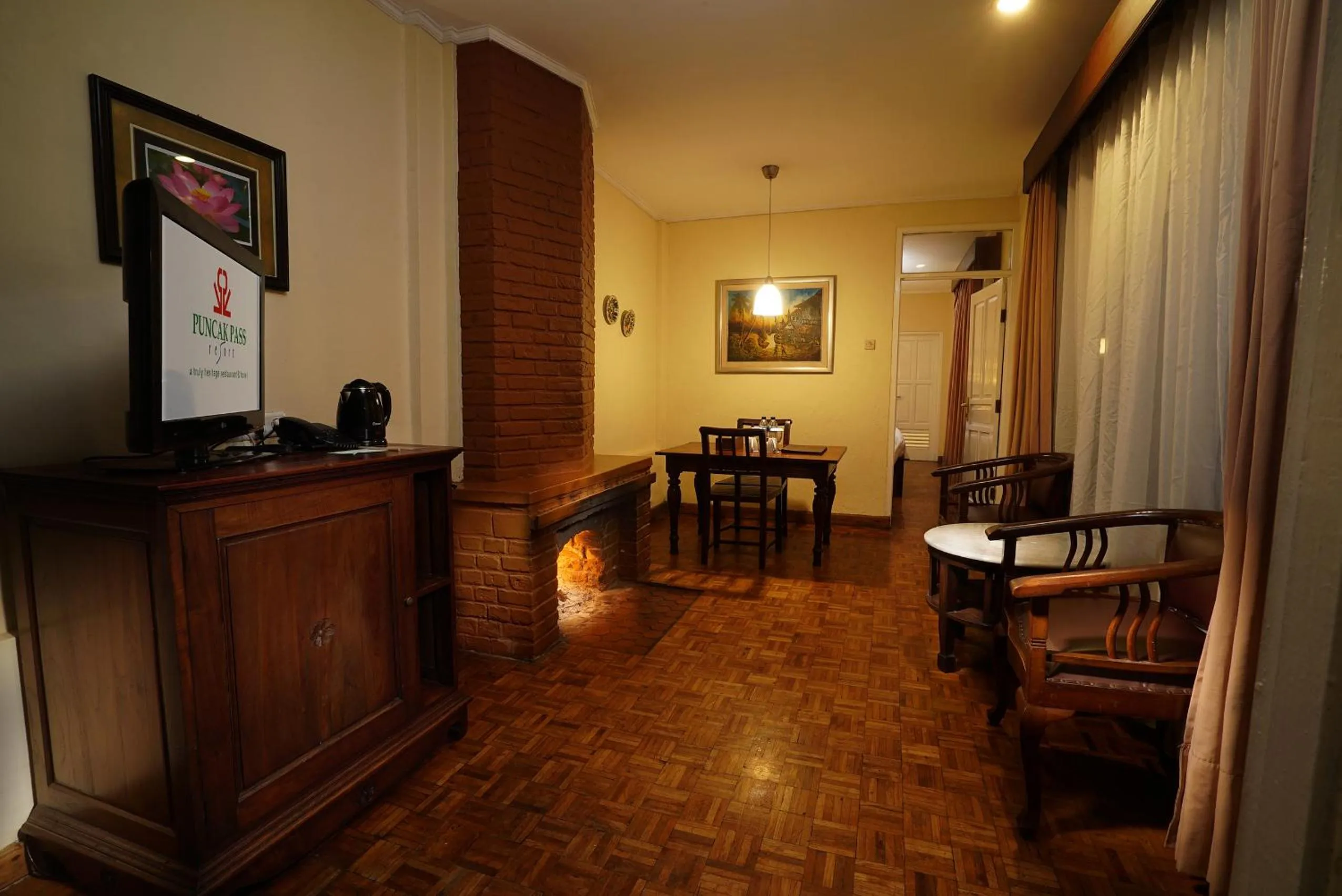 Property building in Puncak Pass Resort