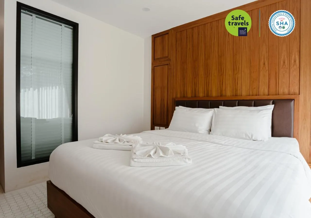 Bedroom, Bed in the echo hotel