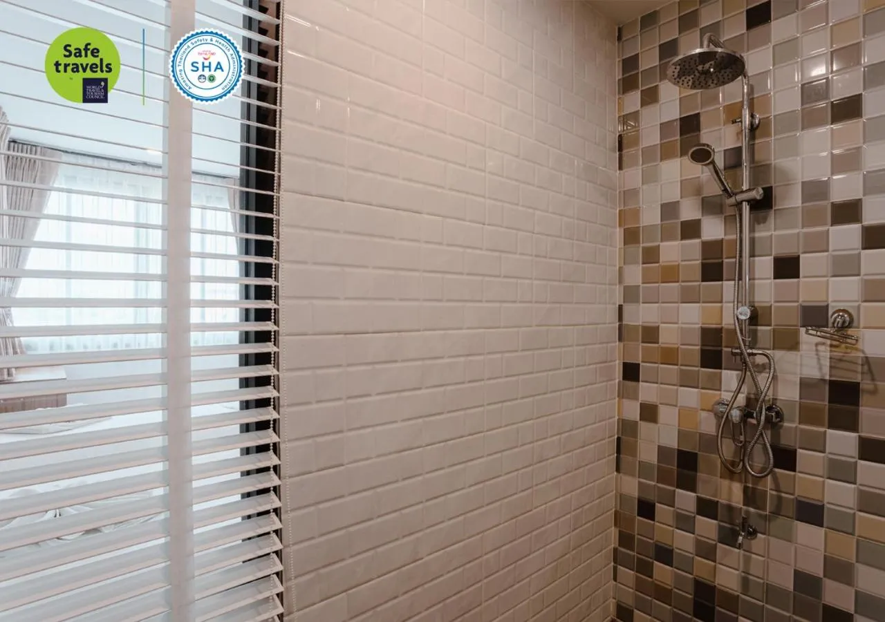 Bathroom in the echo hotel