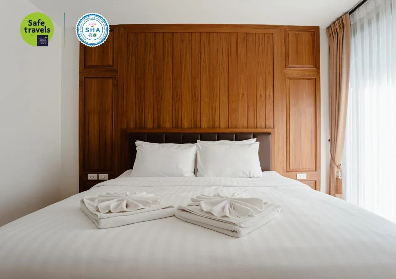 Bedroom, Bed in the echo hotel