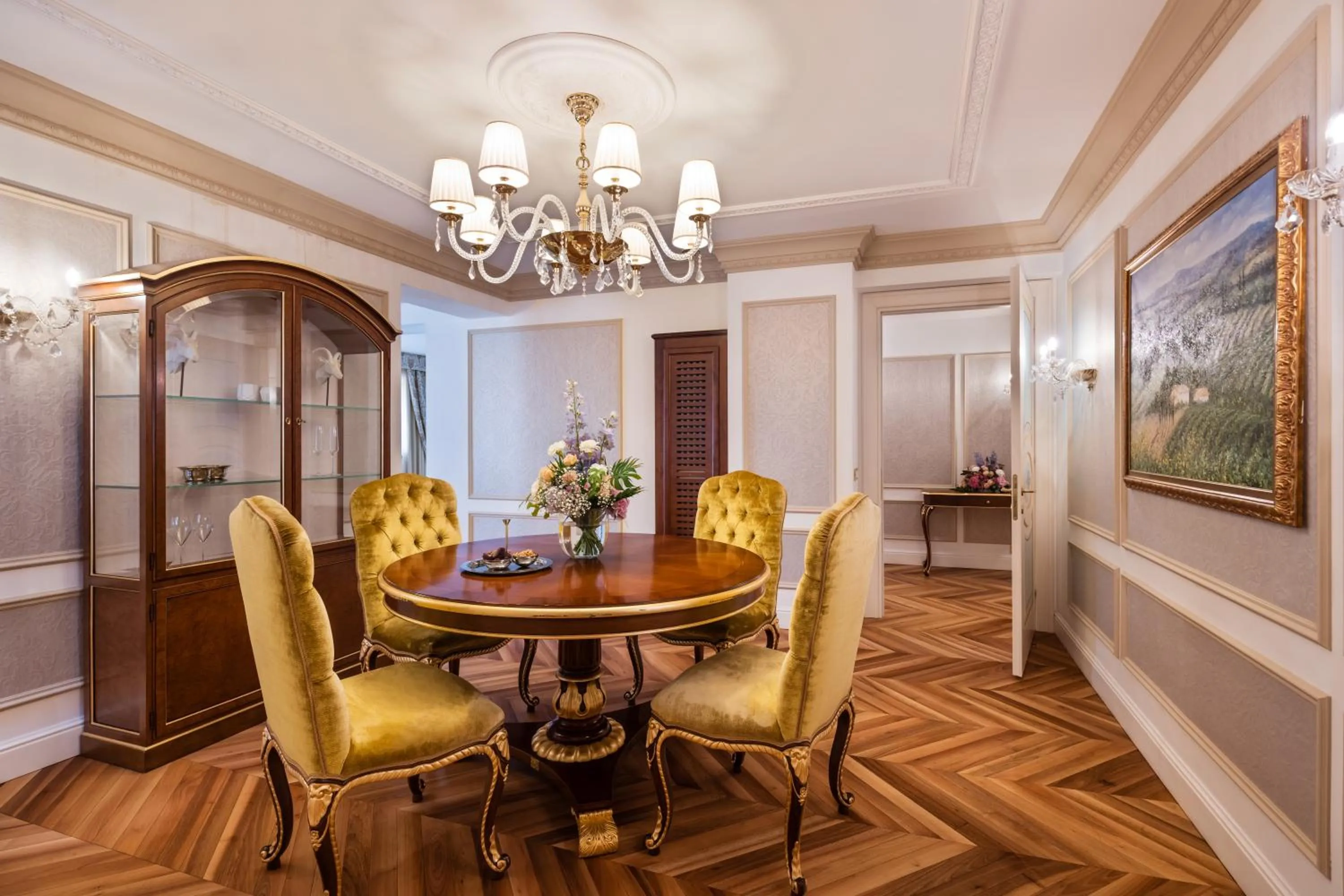 Living room in Hotel Flüela Davos - The Unbound Collection by Hyatt