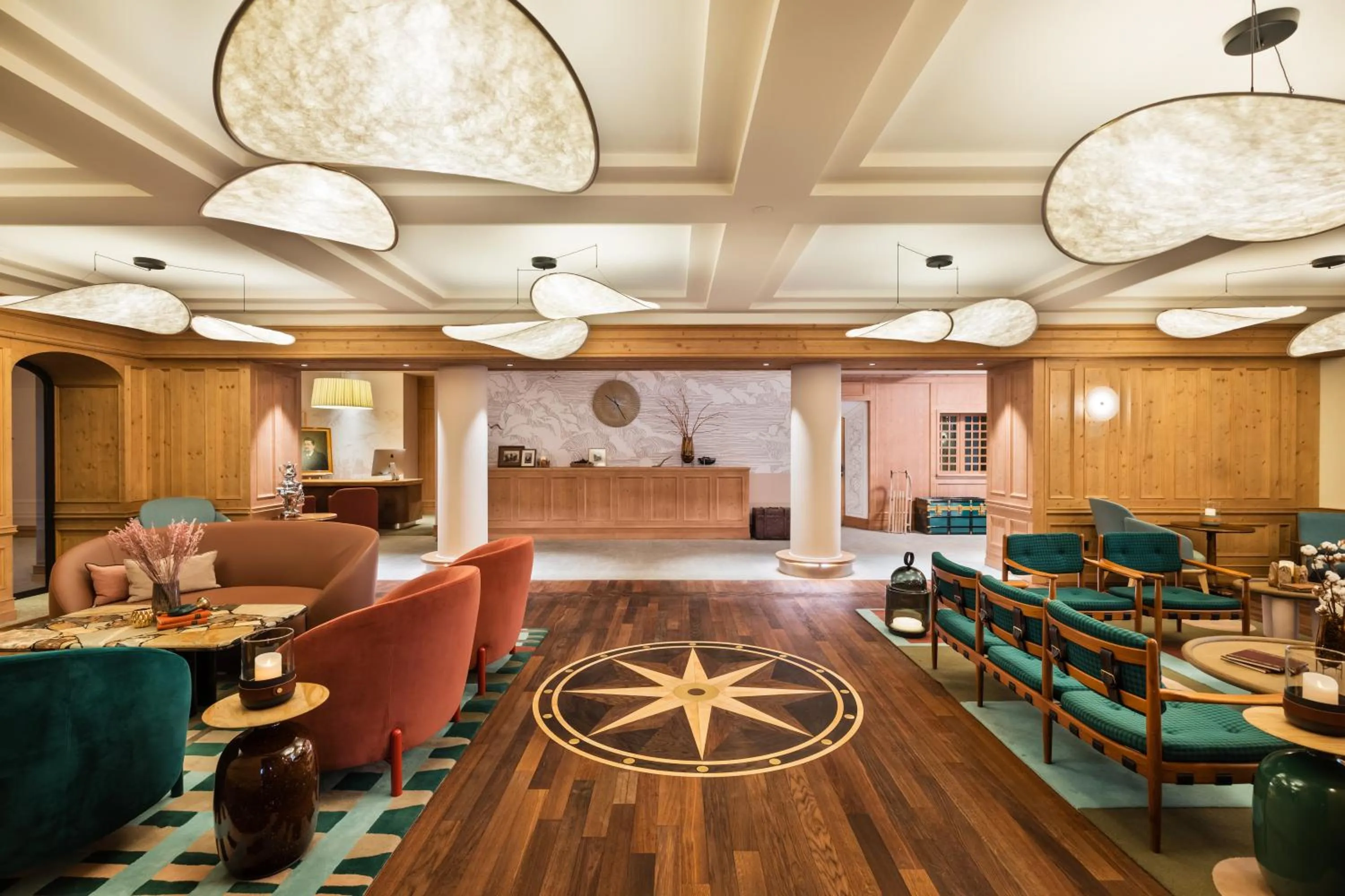 Lobby or reception in Hotel Flüela Davos - The Unbound Collection by Hyatt