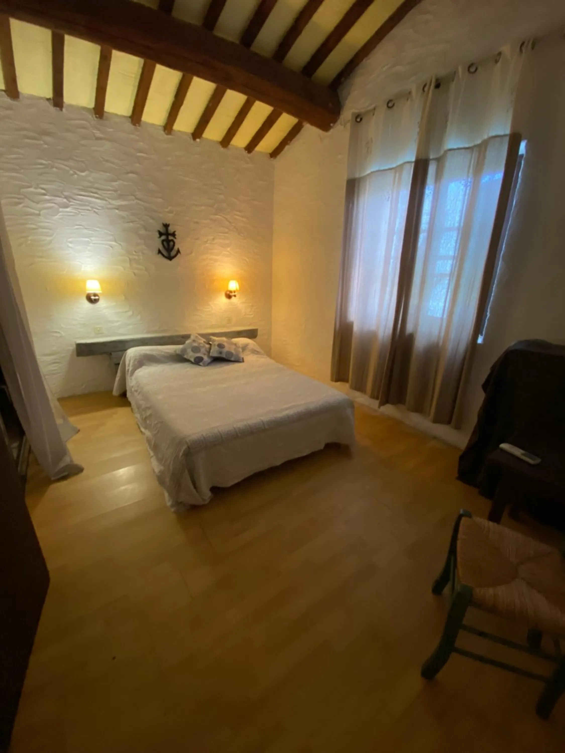 Bed in Hôtel MAS DE LAYALLE