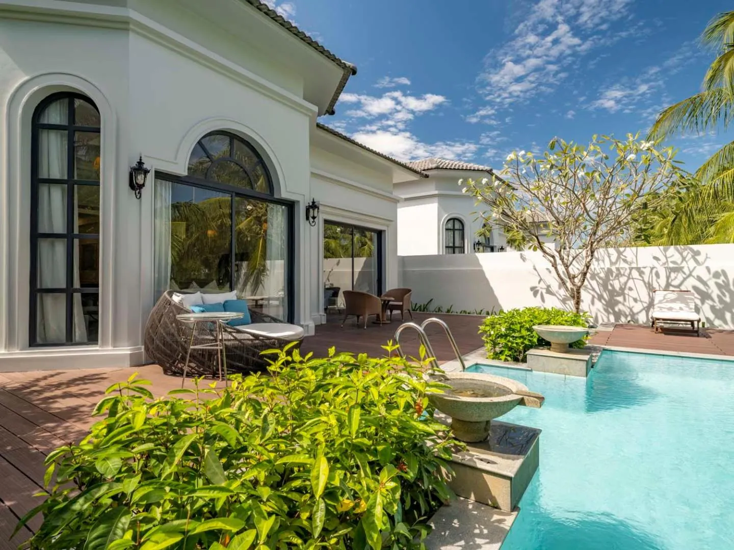 Swimming pool in Vinpearl Wonderworld Phu Quoc