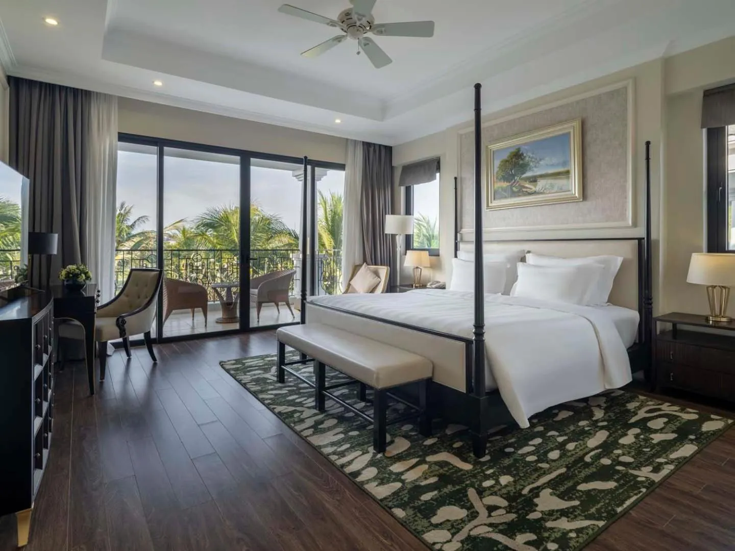 Bedroom, Bed in Vinpearl Wonderworld Phu Quoc