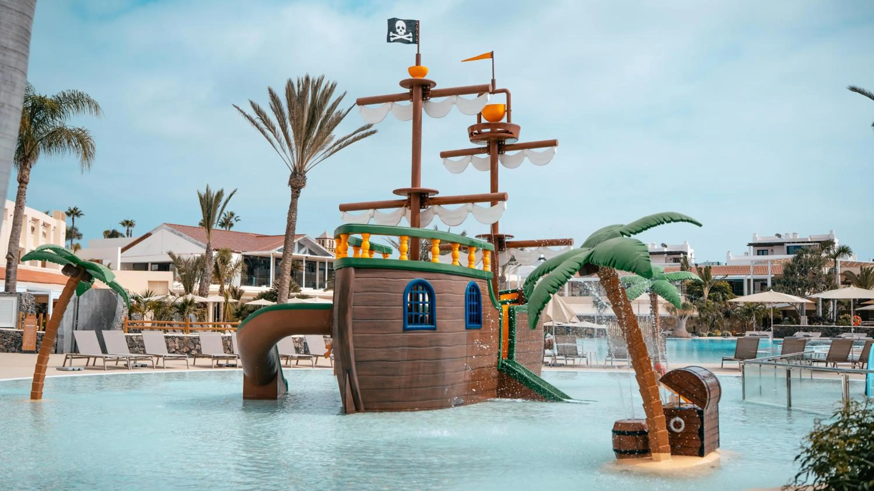 Swimming pool in HD Lobos Natura Fuerteventura