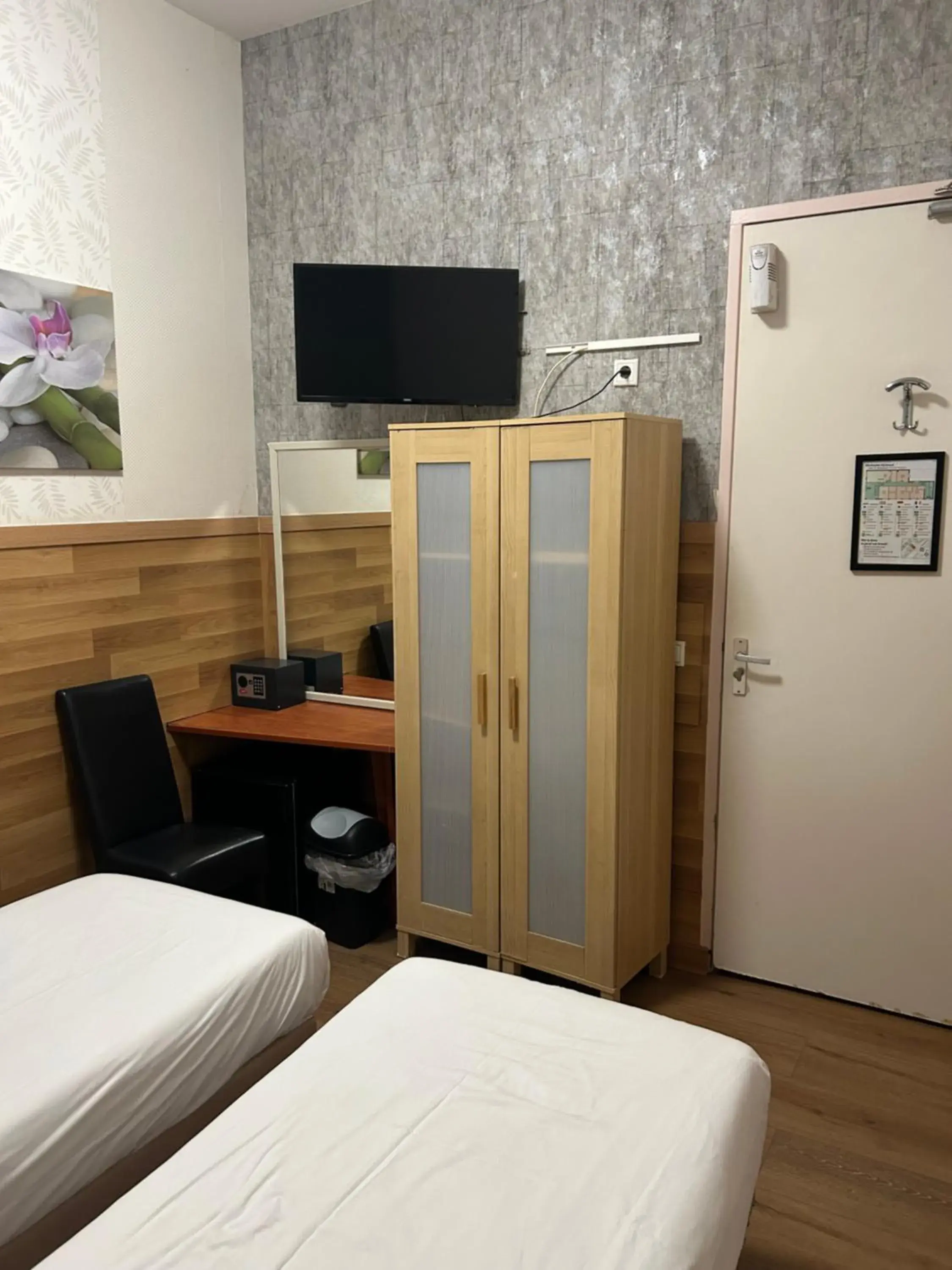 Bedroom, Bed in Hotel Isis Bedroom, Bed in Hotel Isis