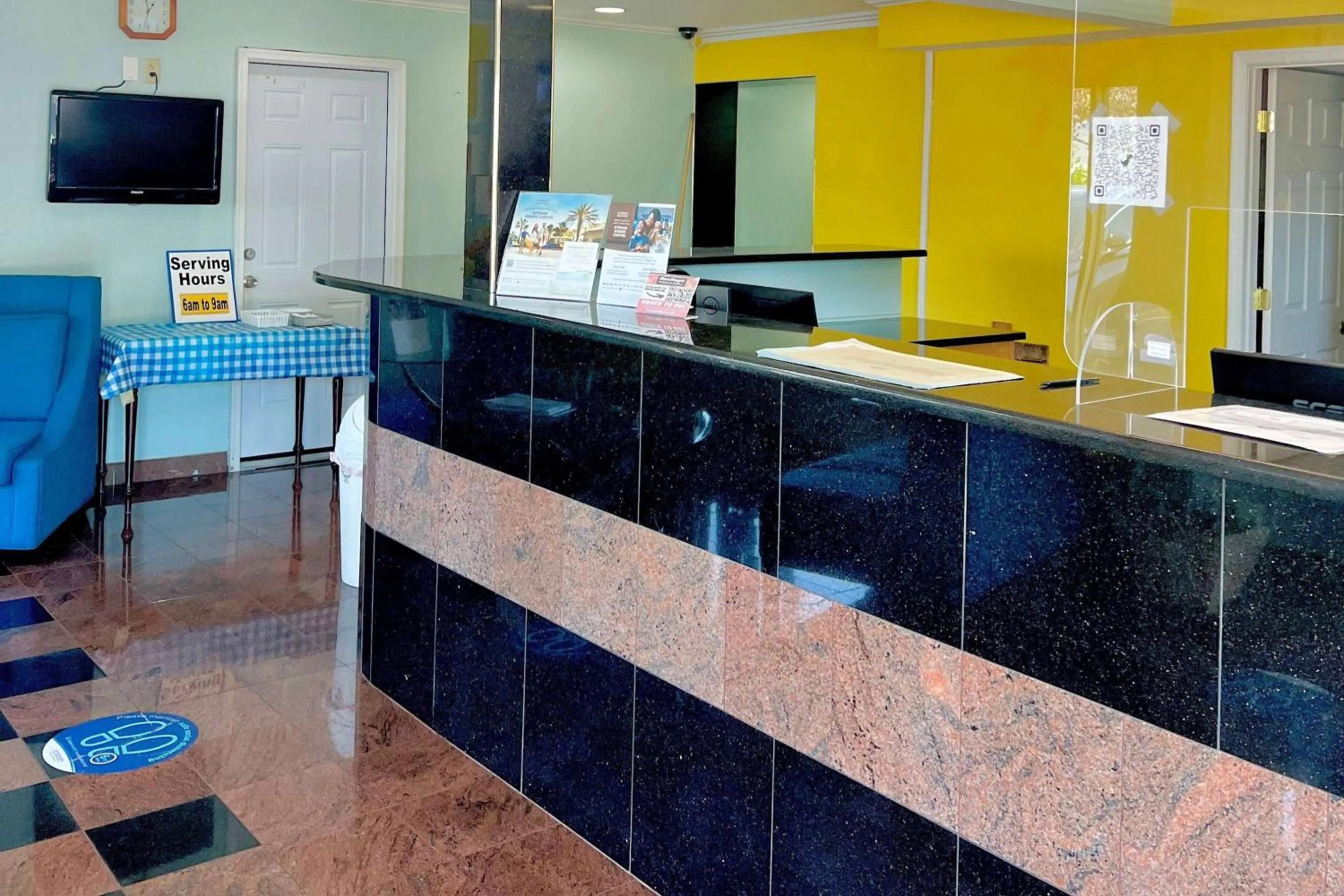 Lobby or reception in Days Inn by Wyndham Ashland