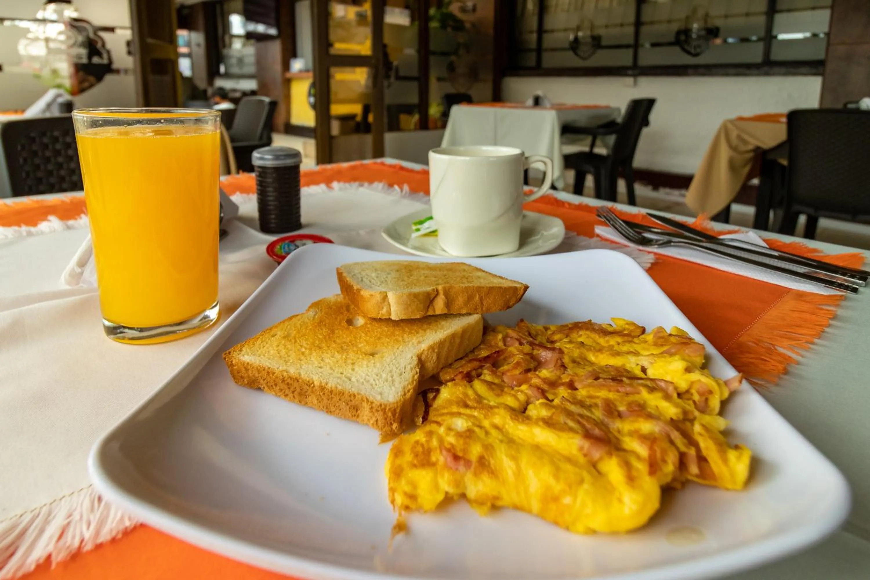 Breakfast in Ayenda 1087 La Estacion