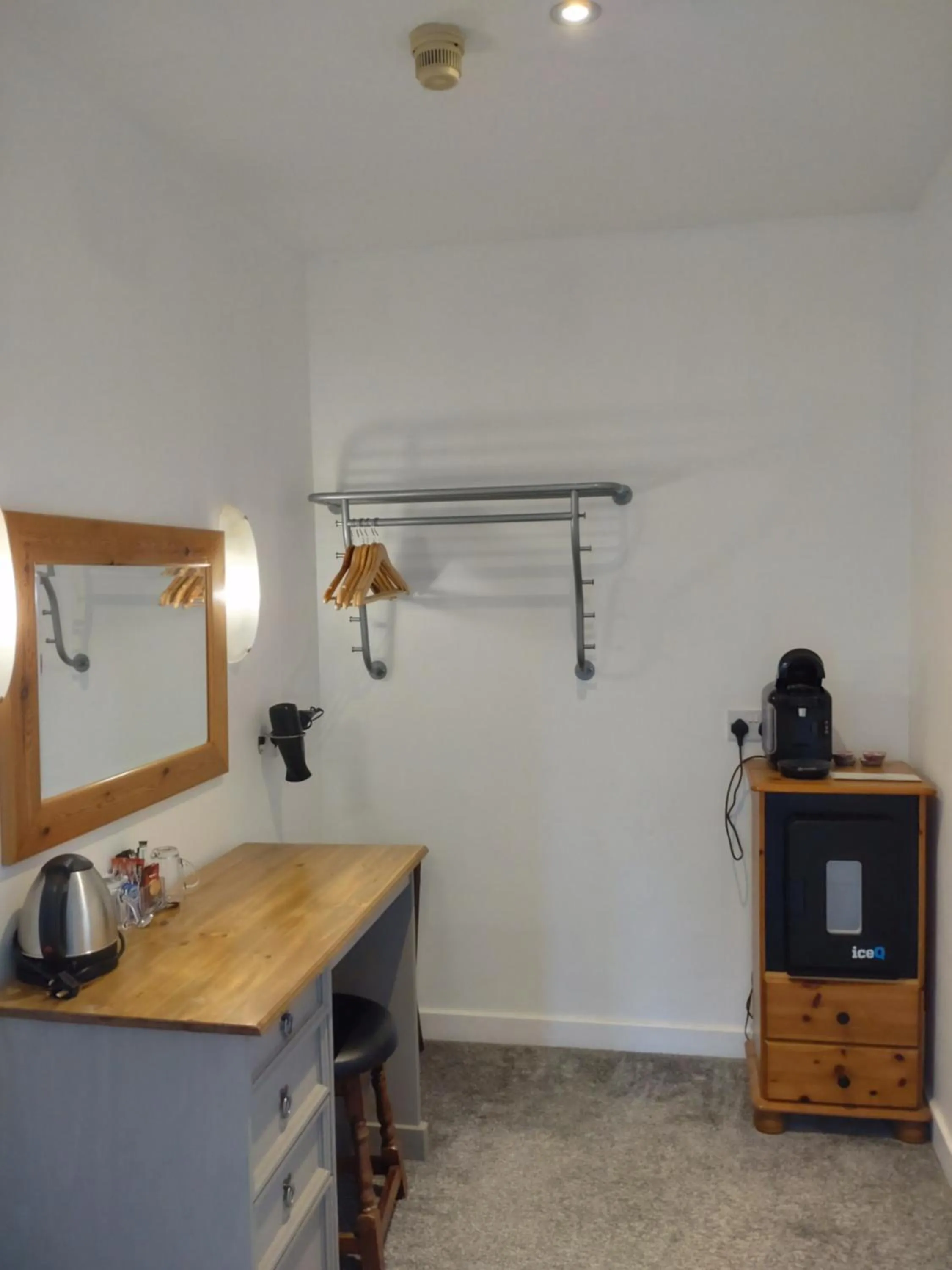 Coffee/tea facilities in Park Lodge Hotel