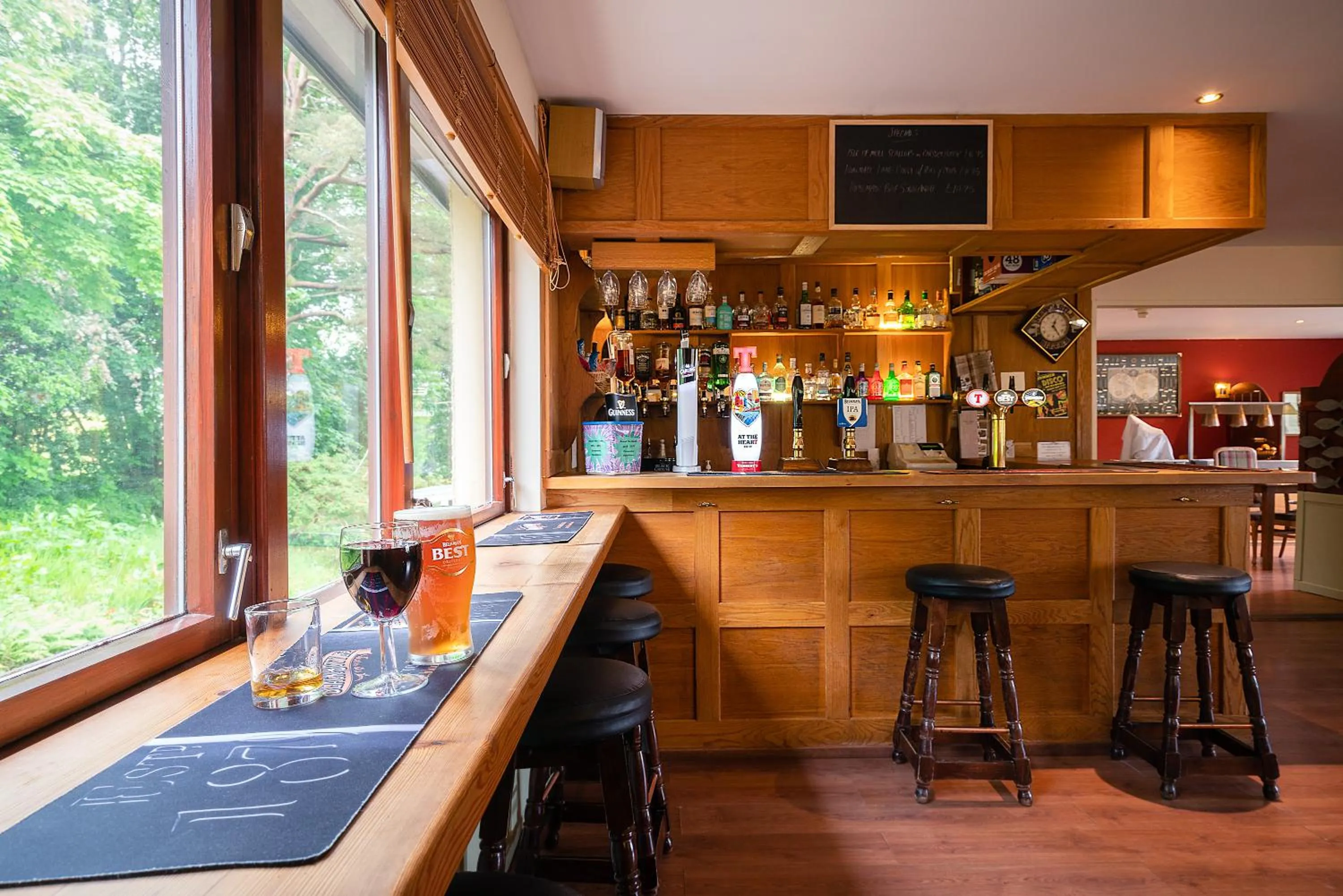 Lounge or bar in Park Lodge Hotel