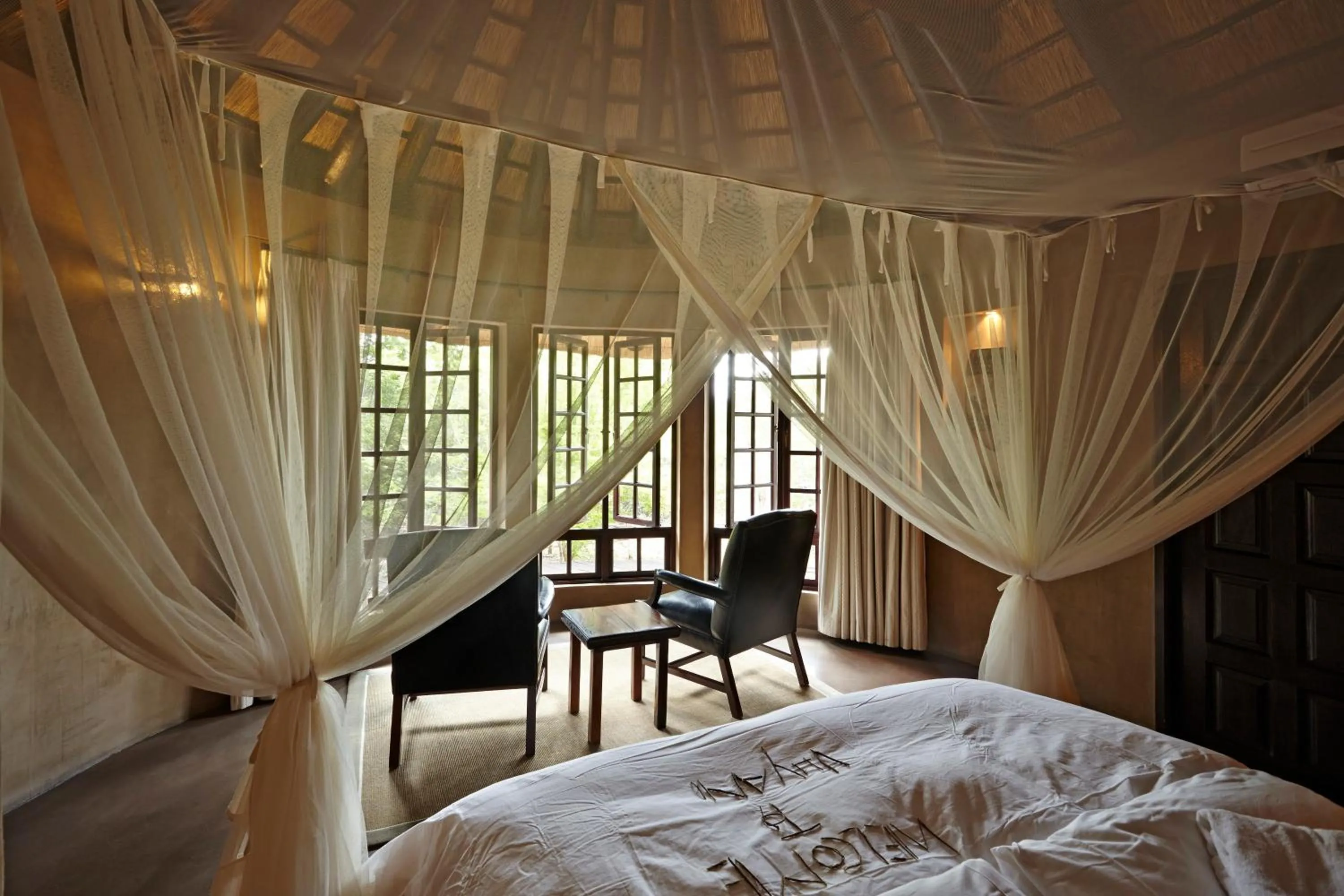 Bed in Vuyani Safari Lodge
