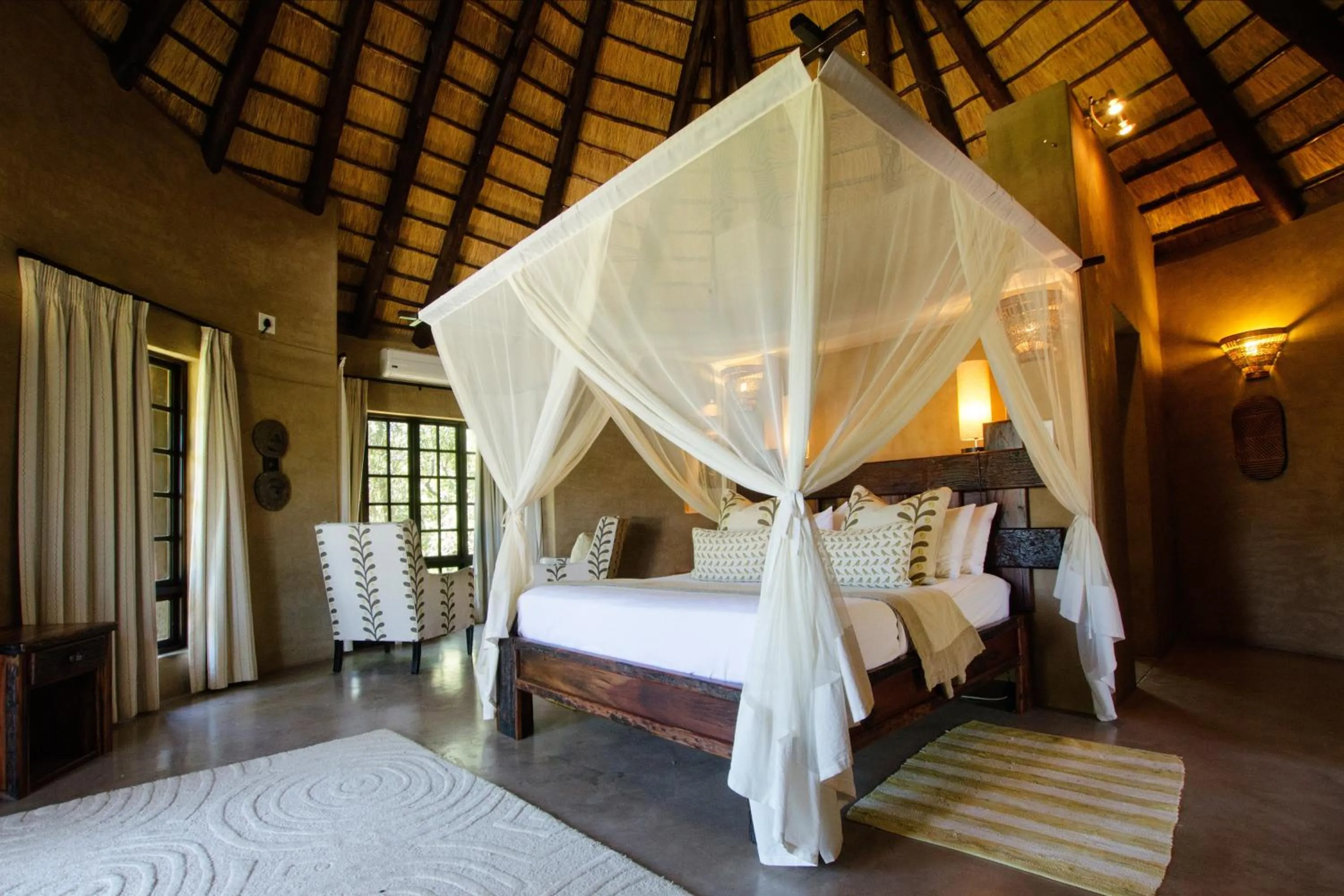 Bedroom, Bed in Vuyani Safari Lodge