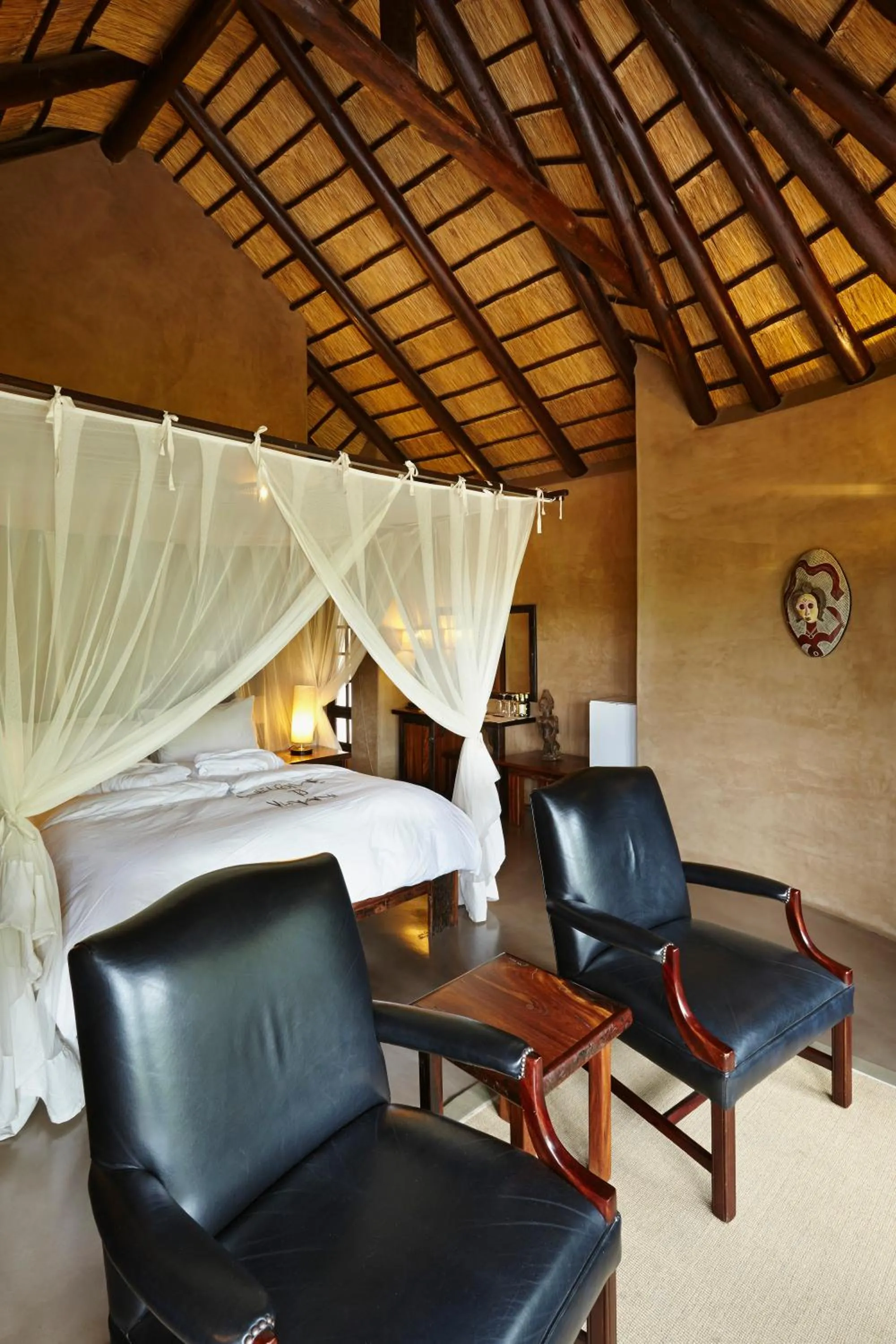 Bedroom in Vuyani Safari Lodge