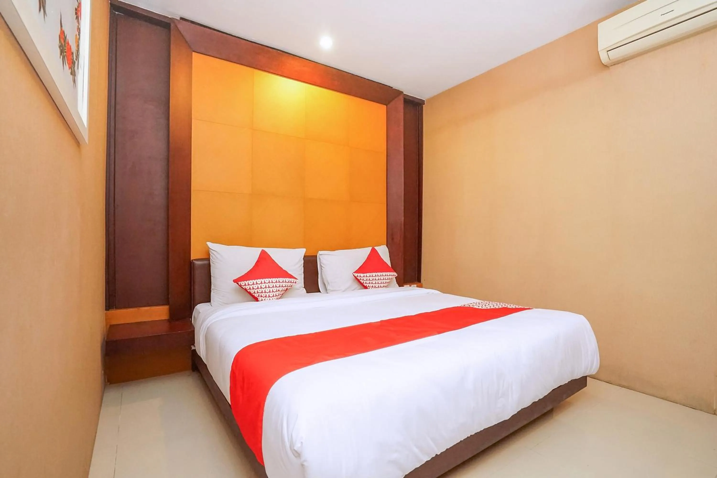 Bedroom in Istana Permata Ngagel