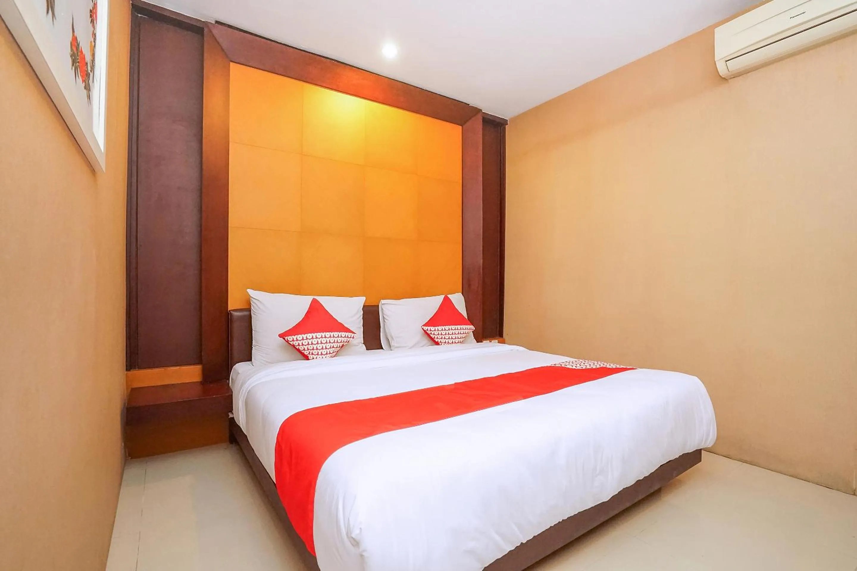 Bedroom in Istana Permata Ngagel