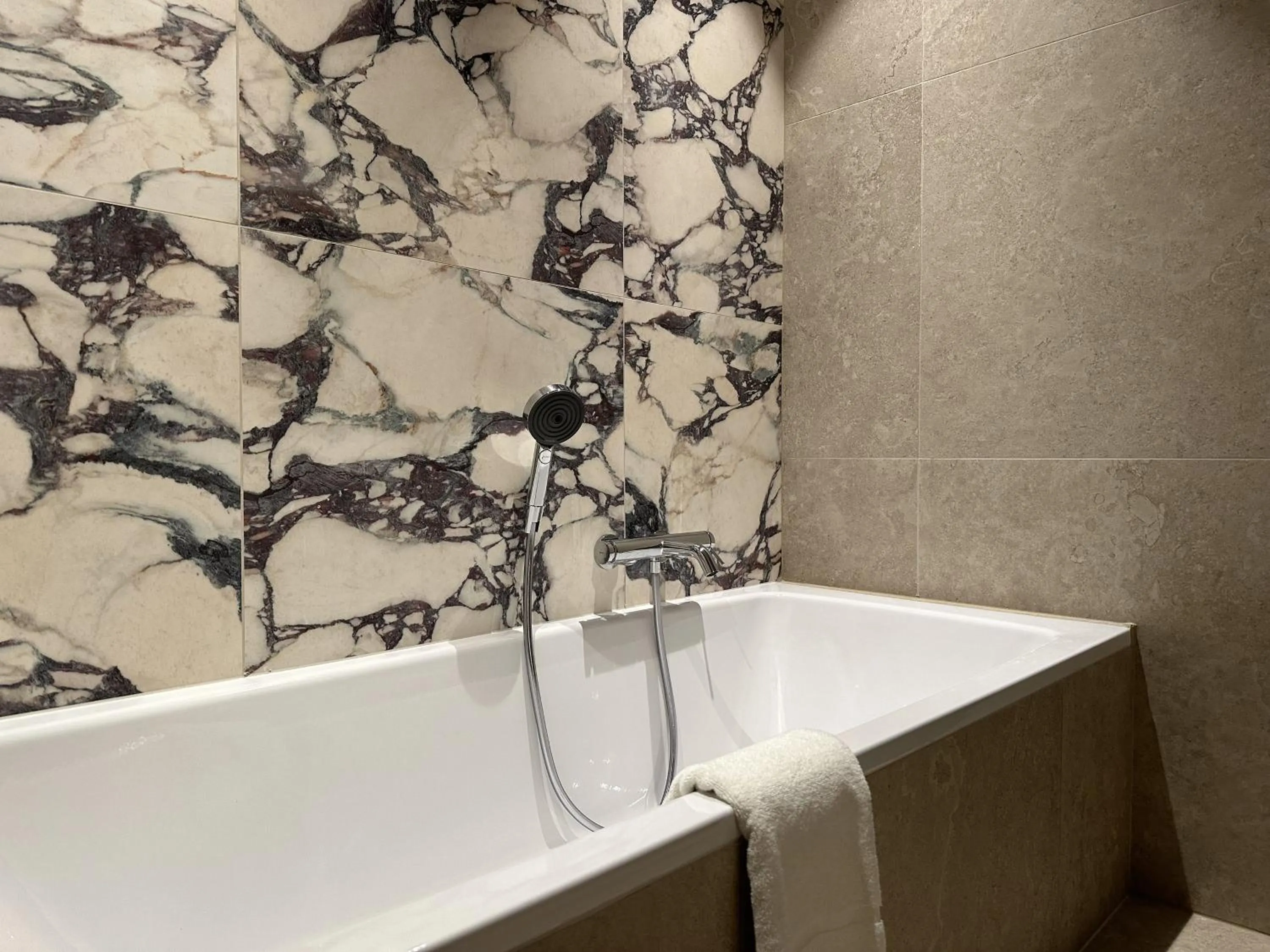 Bathroom in Hotel Villa Select