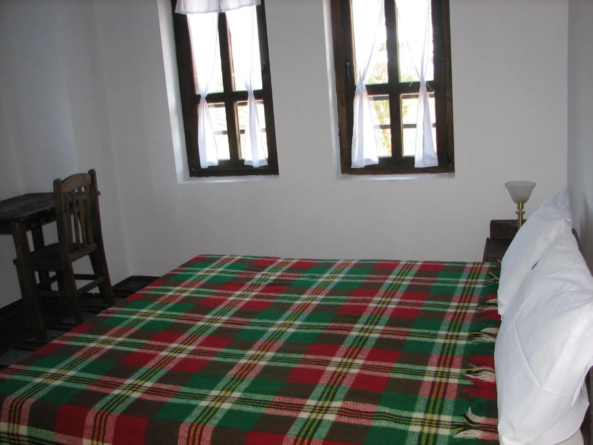 Decorative detail, Bed in Family Hotel Kalifer