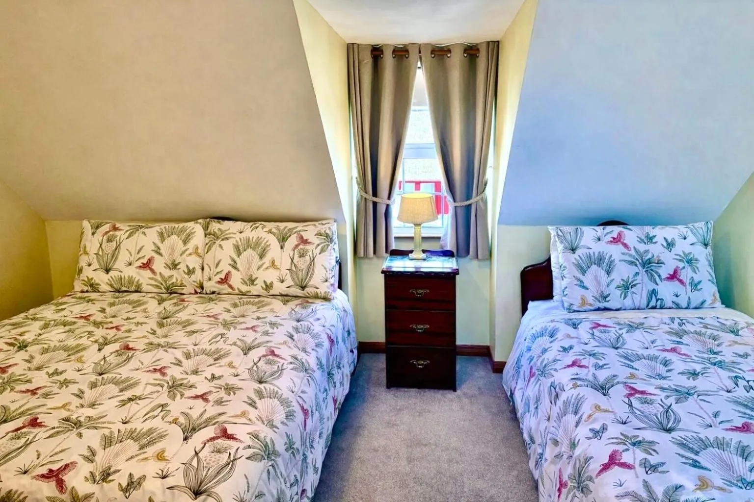 Bedroom, Bed in Fallon's B&B