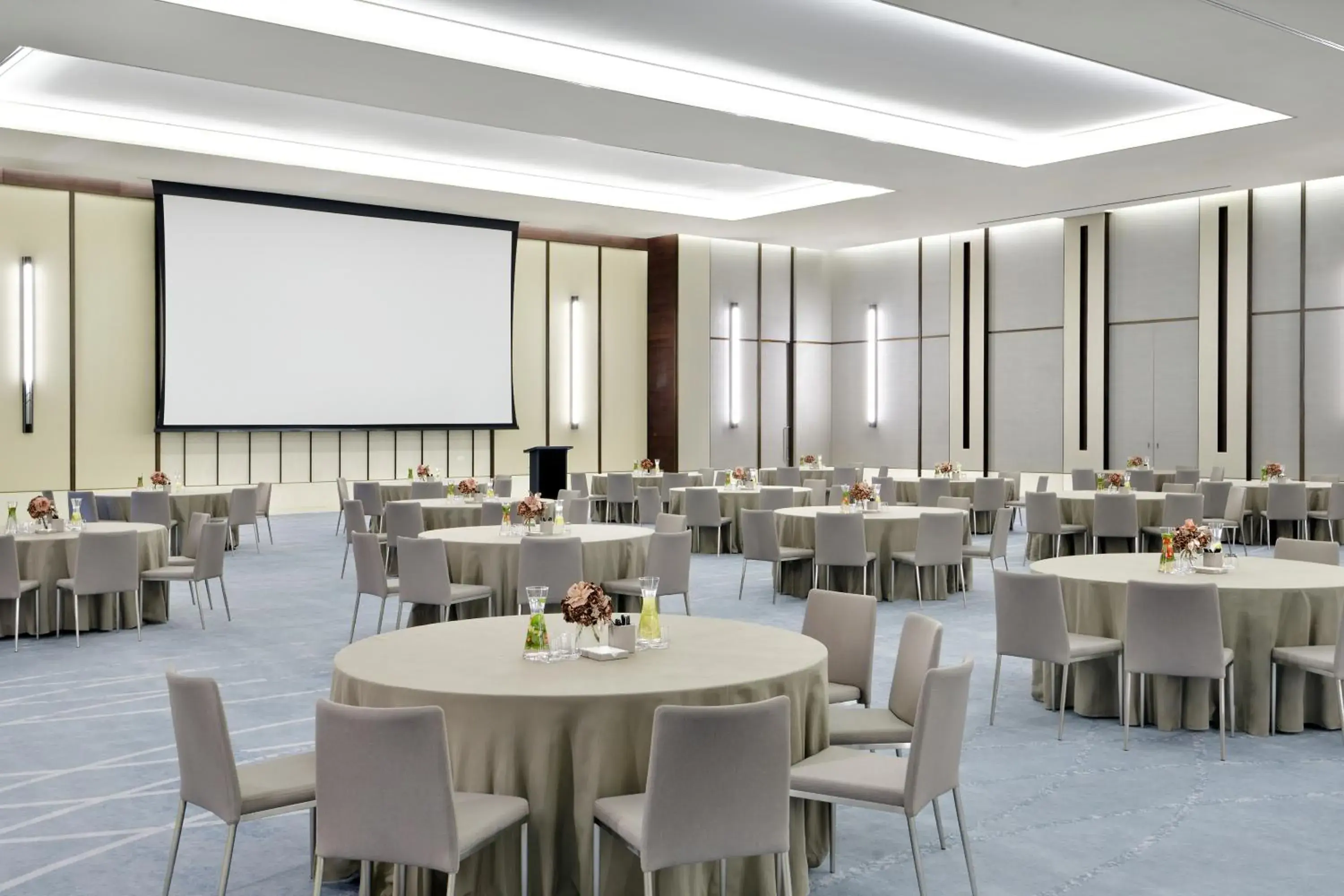 Meeting/conference room in Address Sky View, Downtown Dubai Meeting/conference room in Address Sky View, Downtown Dubai