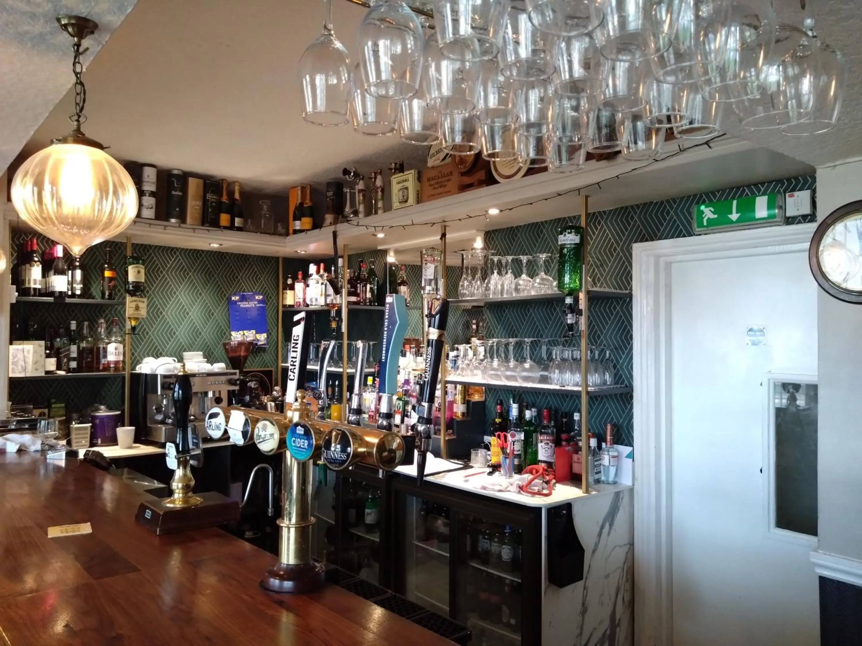 Lounge or bar in The Hillmorton Manor Hotel
