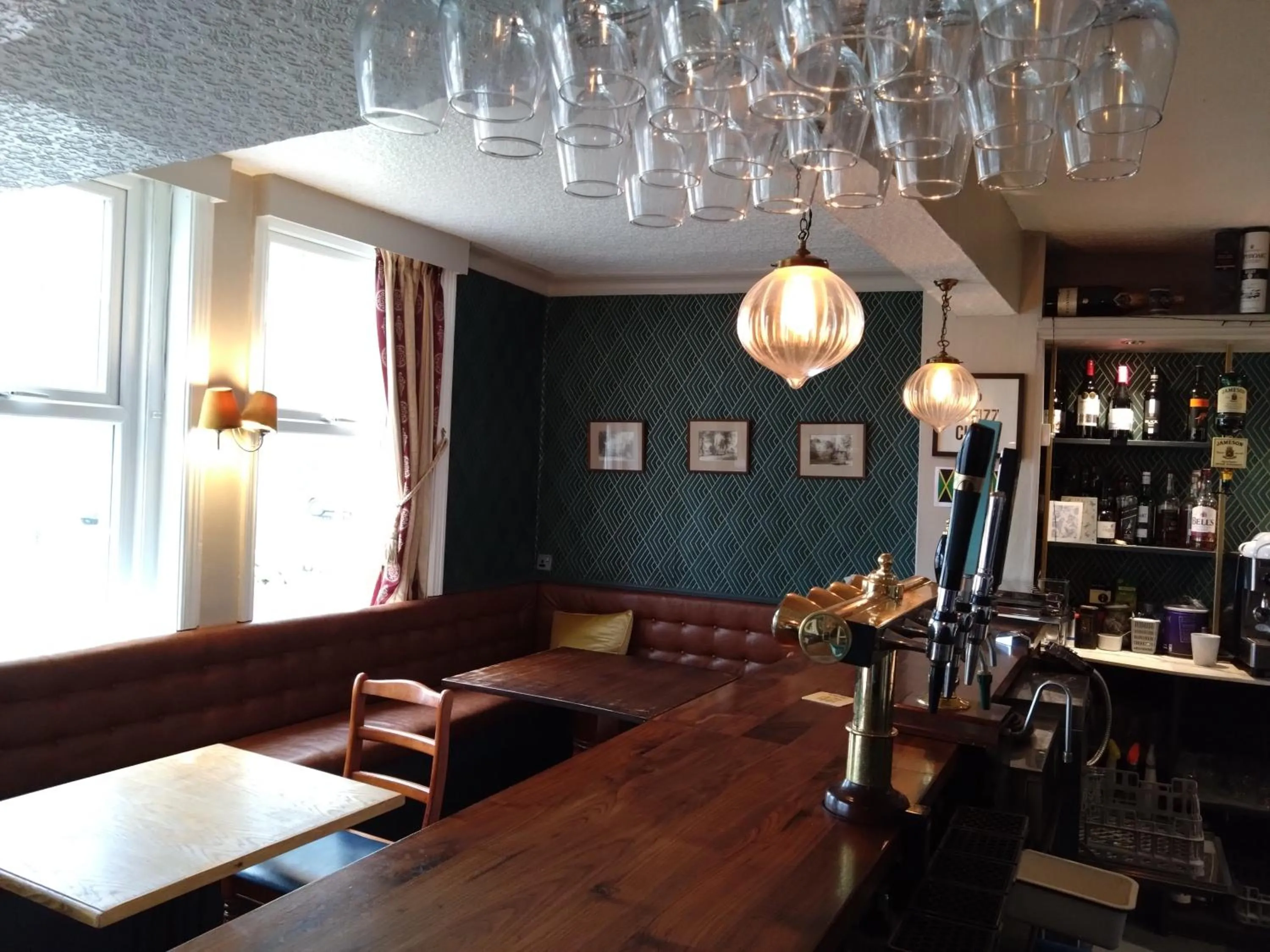 Lounge or bar in The Hillmorton Manor Hotel