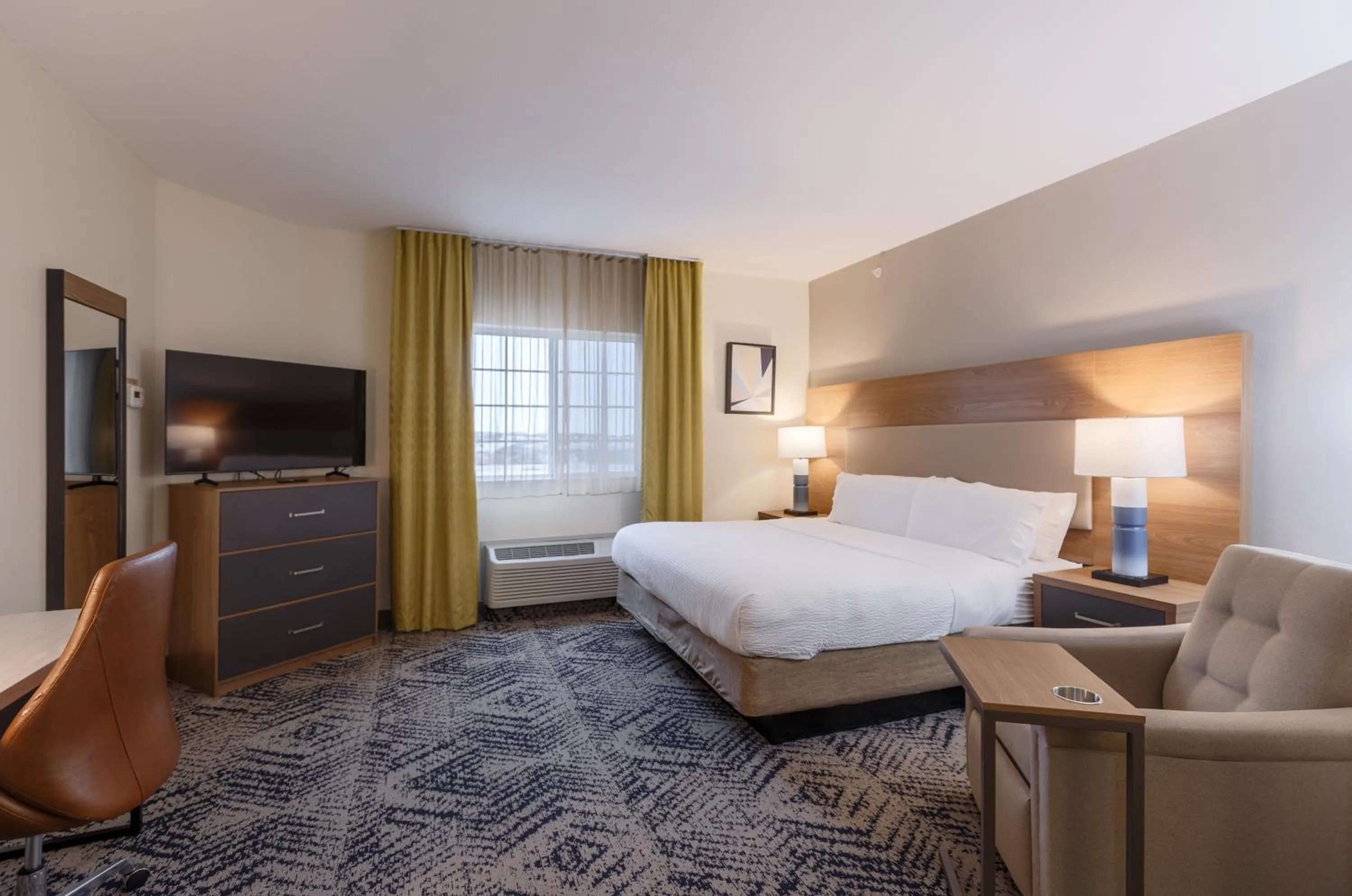 Bed in Candlewood Suites San Marcos by IHG