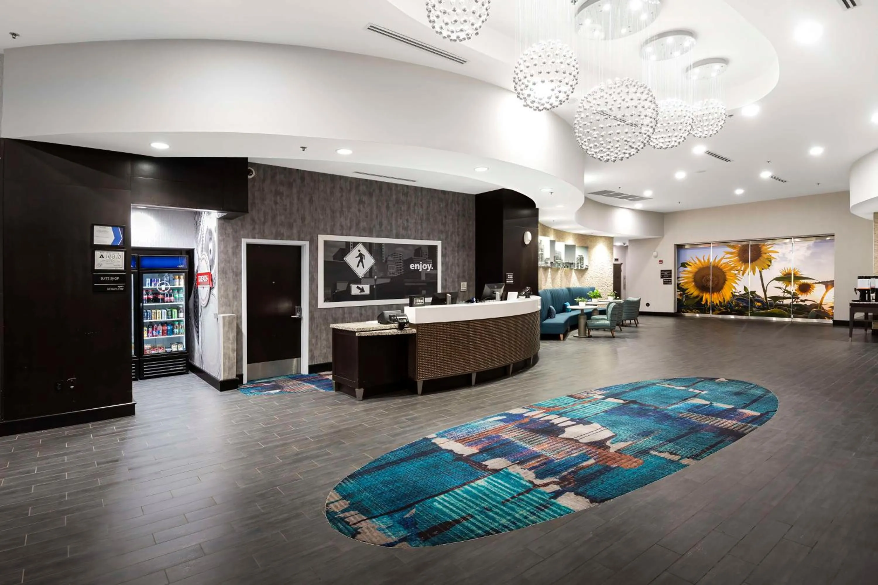 Lobby or reception in Hampton Inn & Suites - Raleigh Downtown