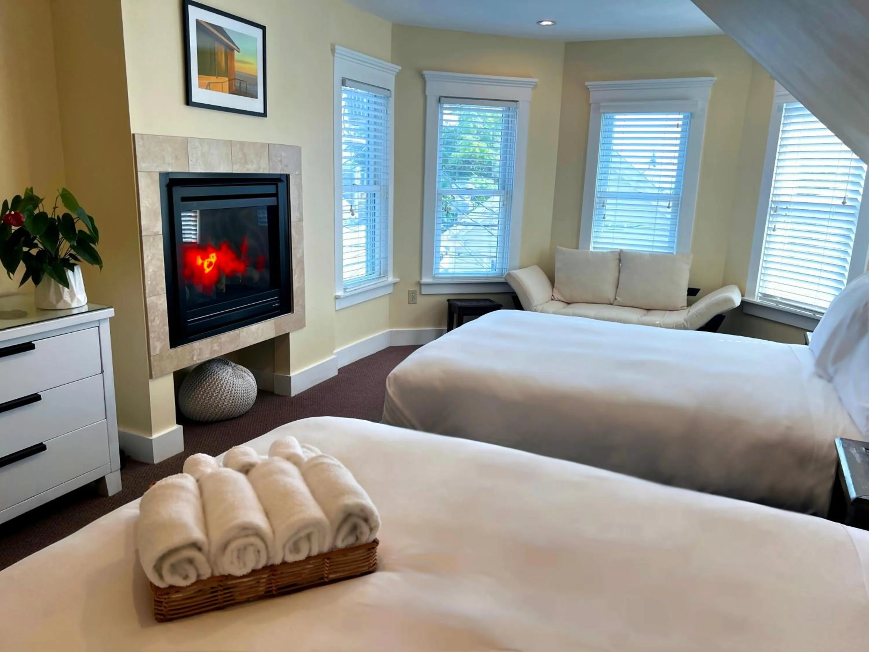 Bed in Lotus Provincetown