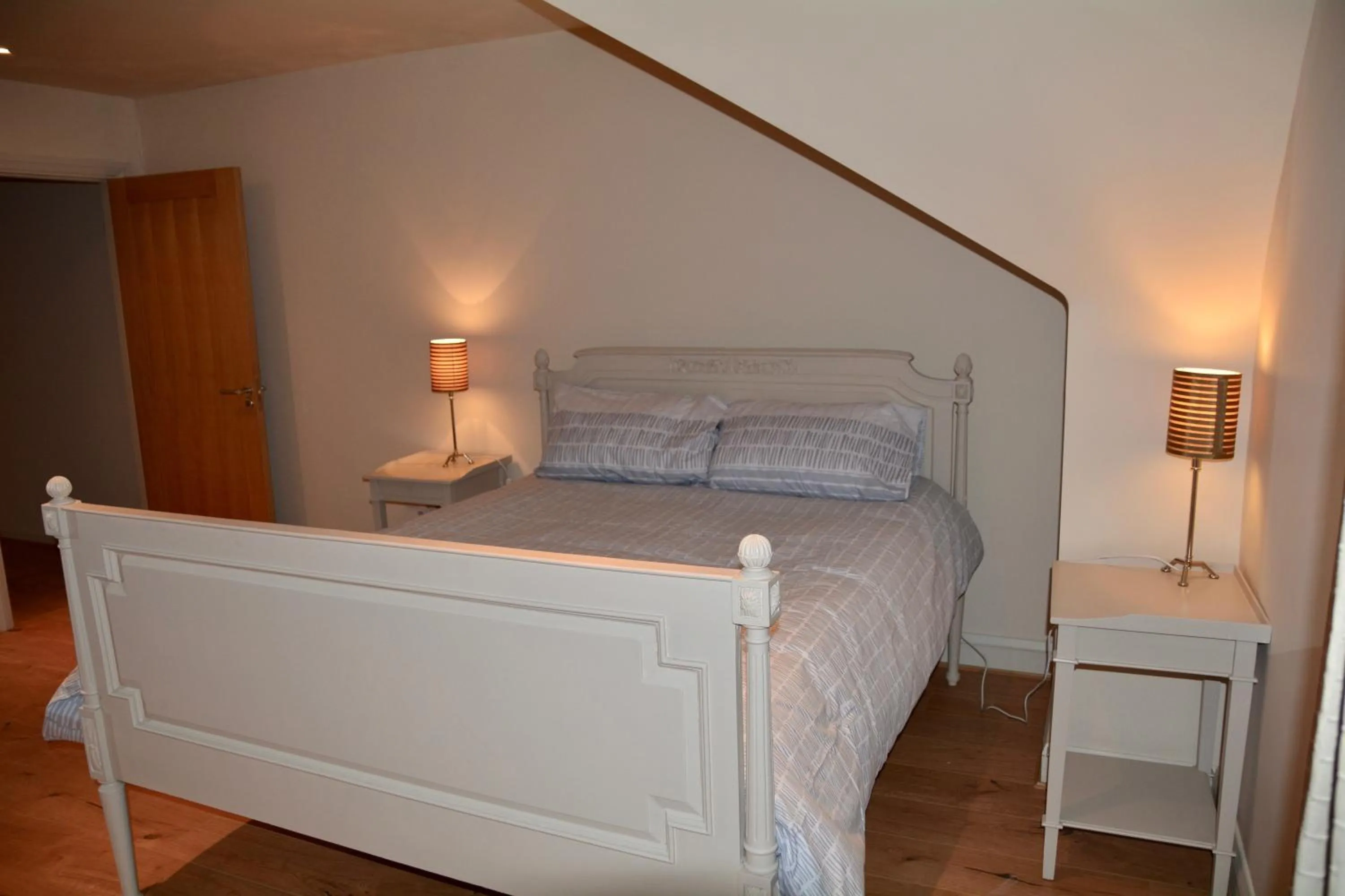 Bed in Apartment 3, Oakleigh House, Donnybrook Hill, Douglas Cork