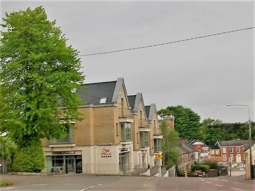 Apartment 3, Oakleigh House, Donnybrook Hill, Douglas Cork Apartment 3, Oakleigh House, Donnybrook Hill, Douglas Cork
