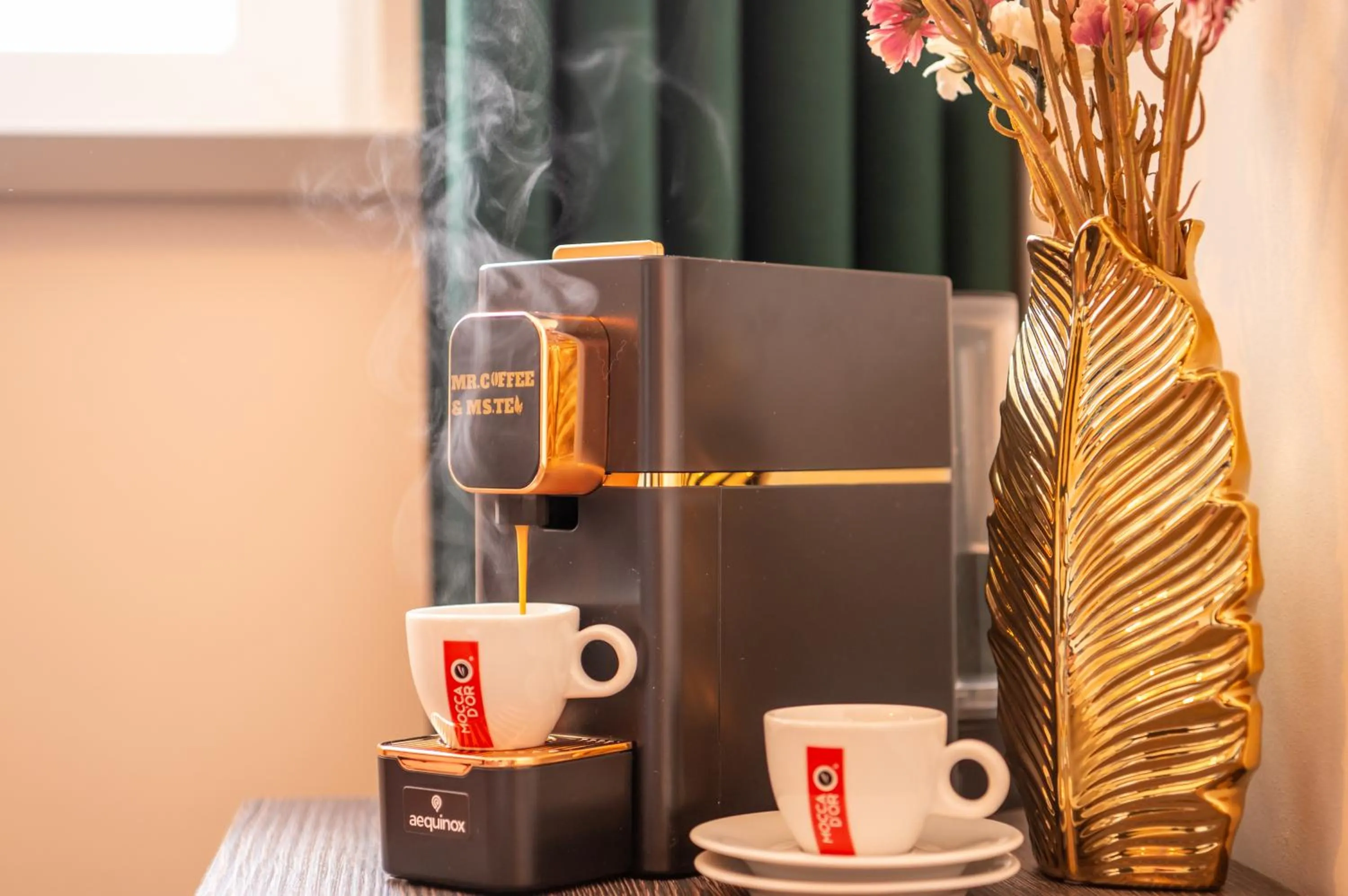 Coffee/tea facilities in Hotel Bom