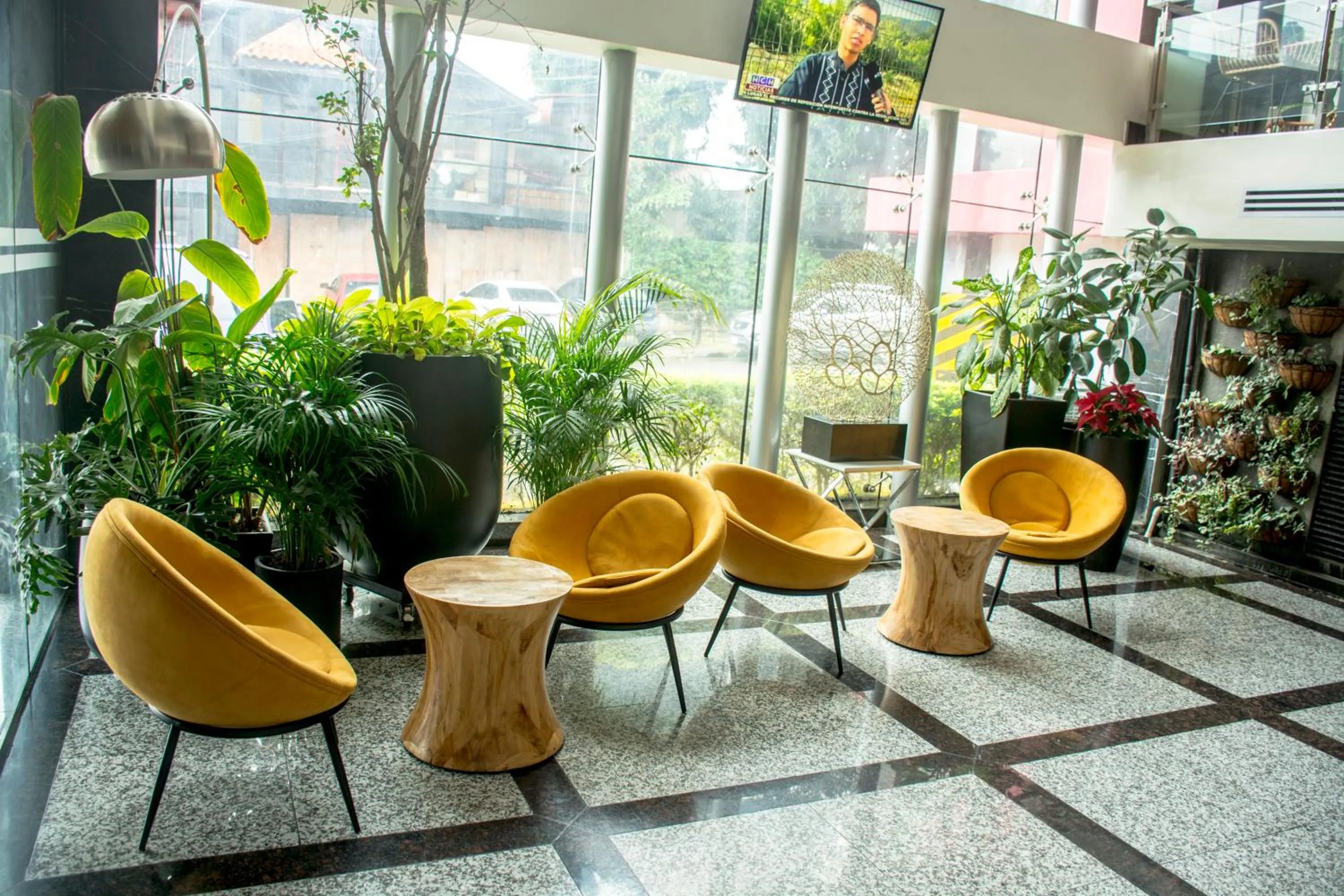 Property building in Hotel Las Cascadas