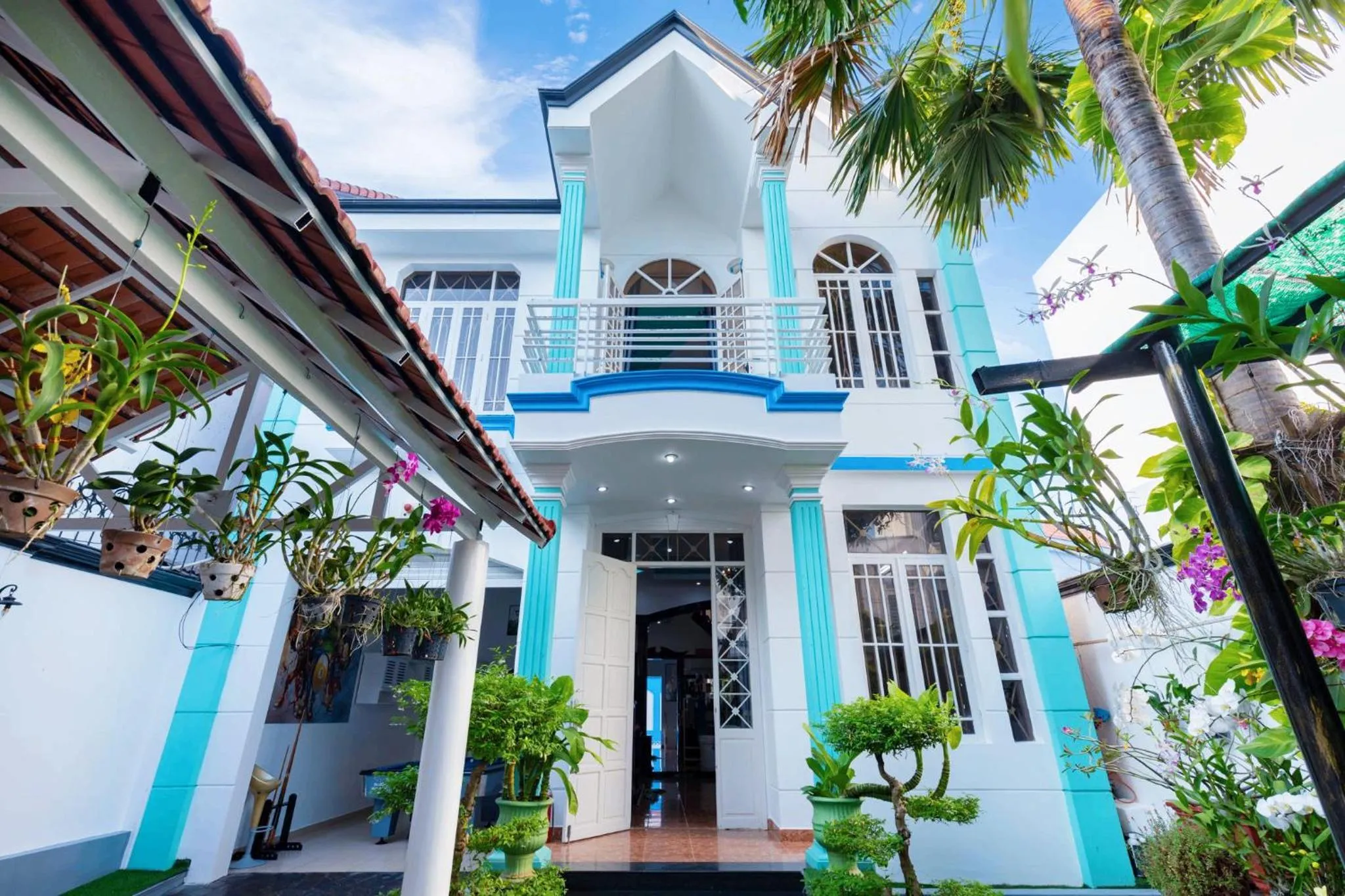 Villa Hồ Bơi Karaoke - Bida - Sân Vườn - Gần Biển Thùy Vân