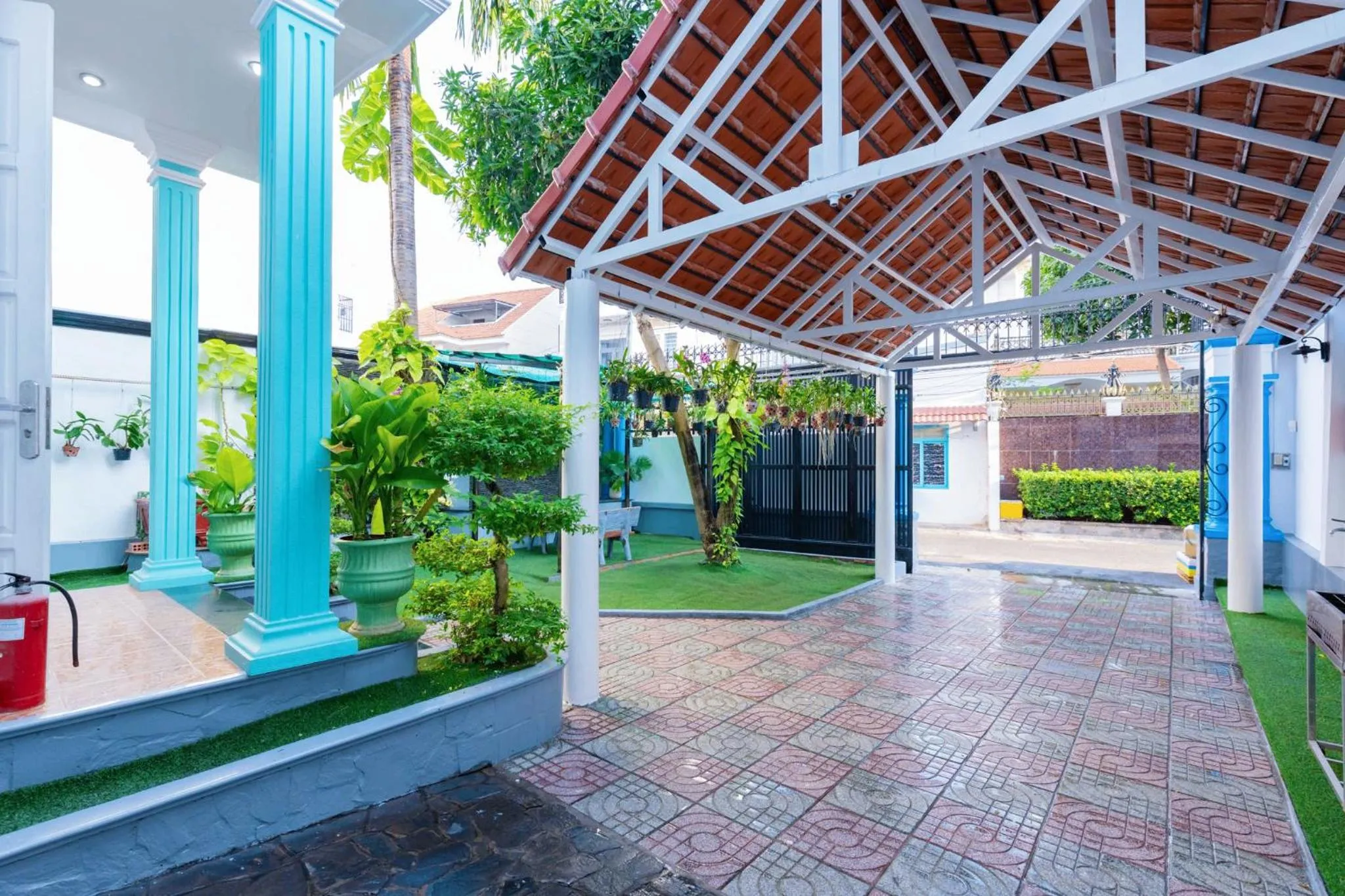 Villa Hồ Bơi Karaoke - Bida - Sân Vườn - Gần Biển Thùy Vân